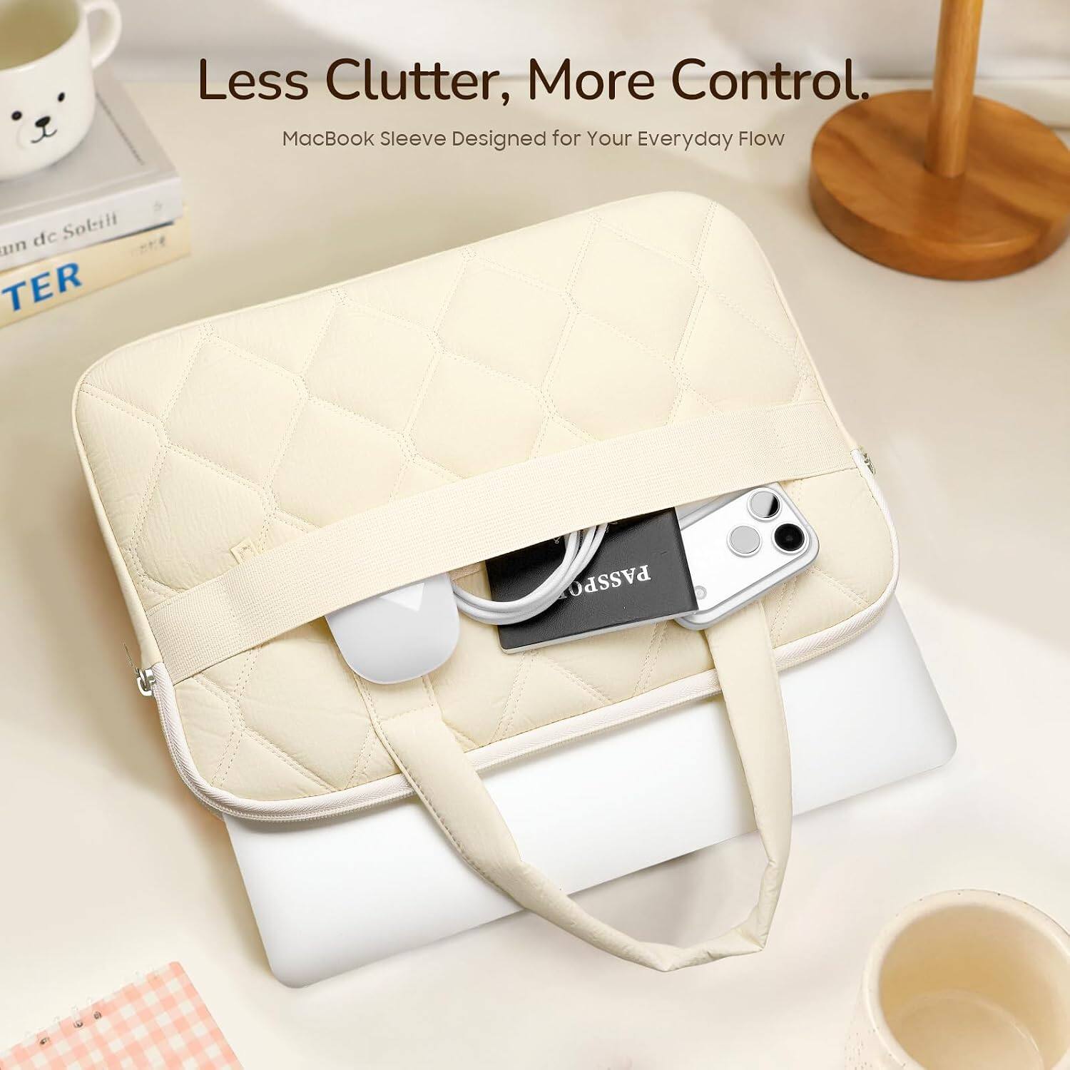 Less Clutter, More Control.  
MacBook Sleeve Designed for Your Everyday Flow