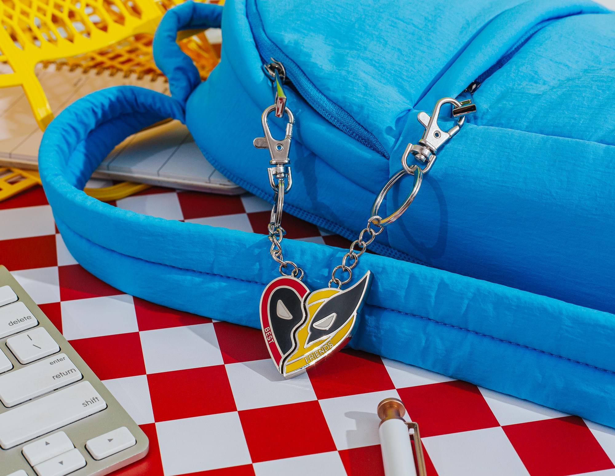 delete I / enter return BEST FRIENDS shift A Y