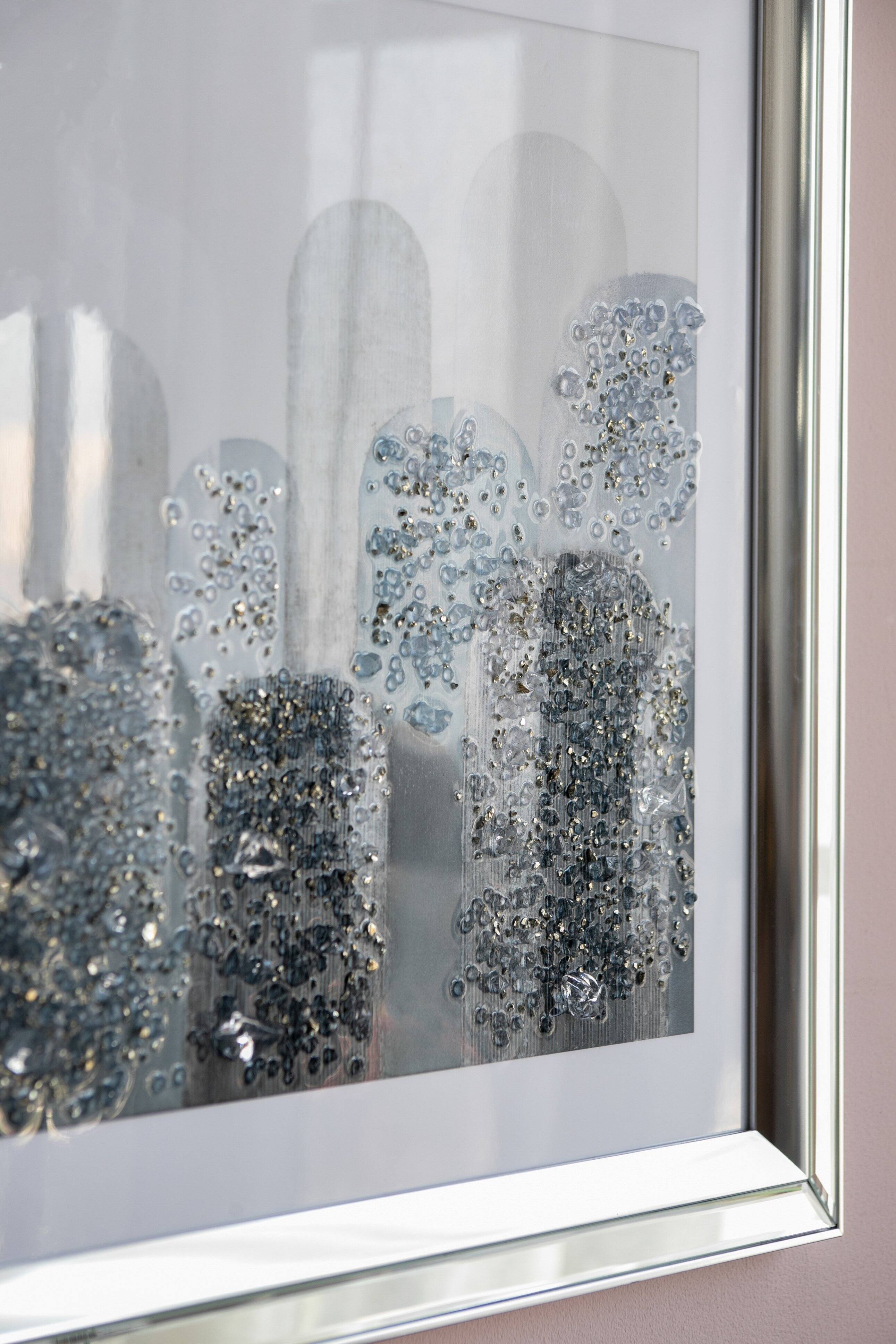 Alt View 8. APRILSOUL - Set of Kaiden Crystal Mirror Framed Wall Art Mellow Golden Tint Background - Brown.