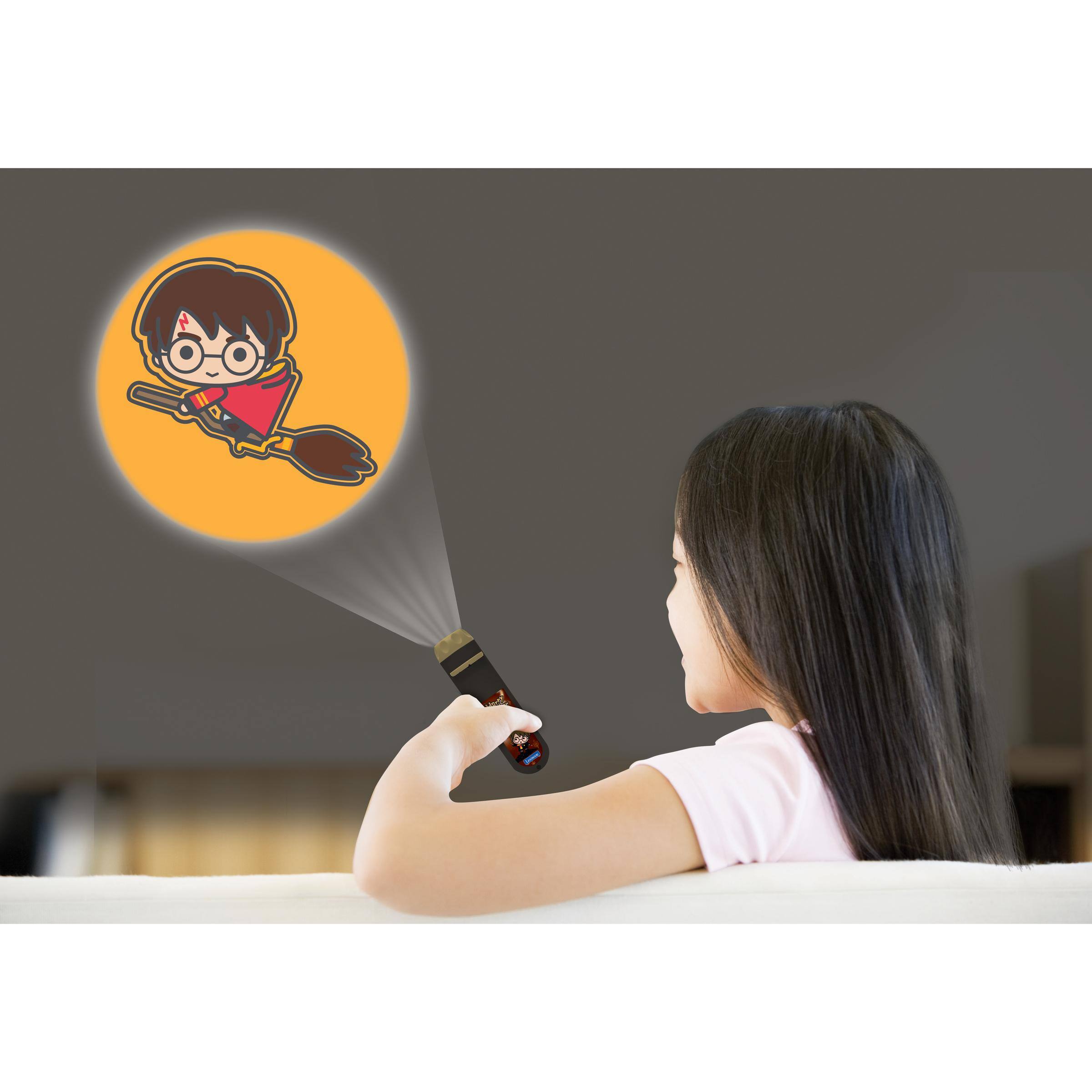 Alt View 3. Lexibook - Harry Potter Stories projector, Torch light and projector with 3 discs, 24 images, create your own stories.
