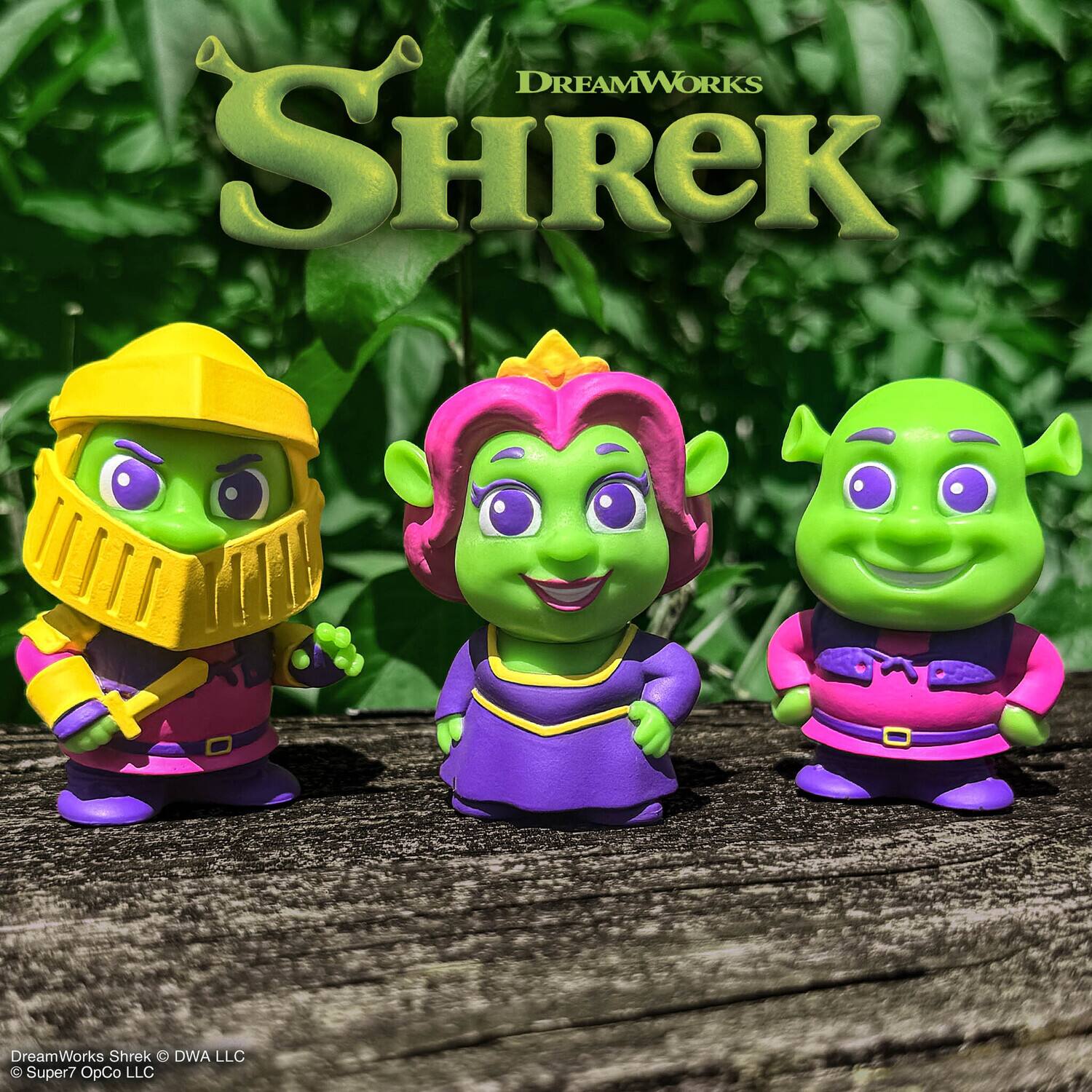 DREAMWORKS SHREK  
DreamWorks Shrek © DWA LLC  
Super7 OpCo LLC