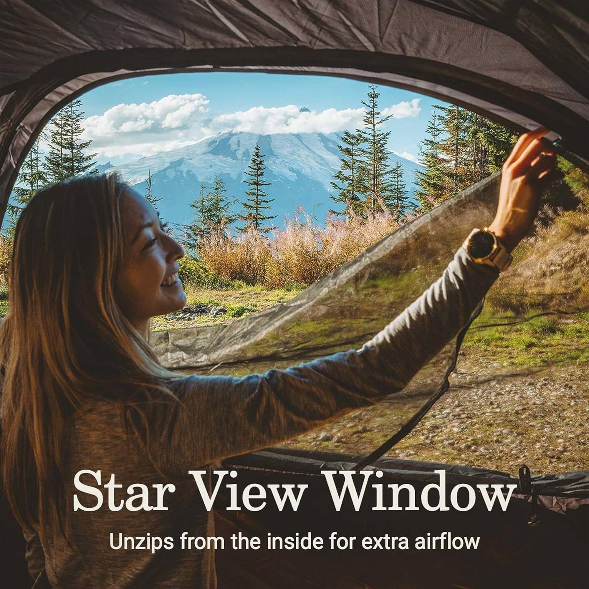 Star View Window  
Unzips from the inside for extra airflow