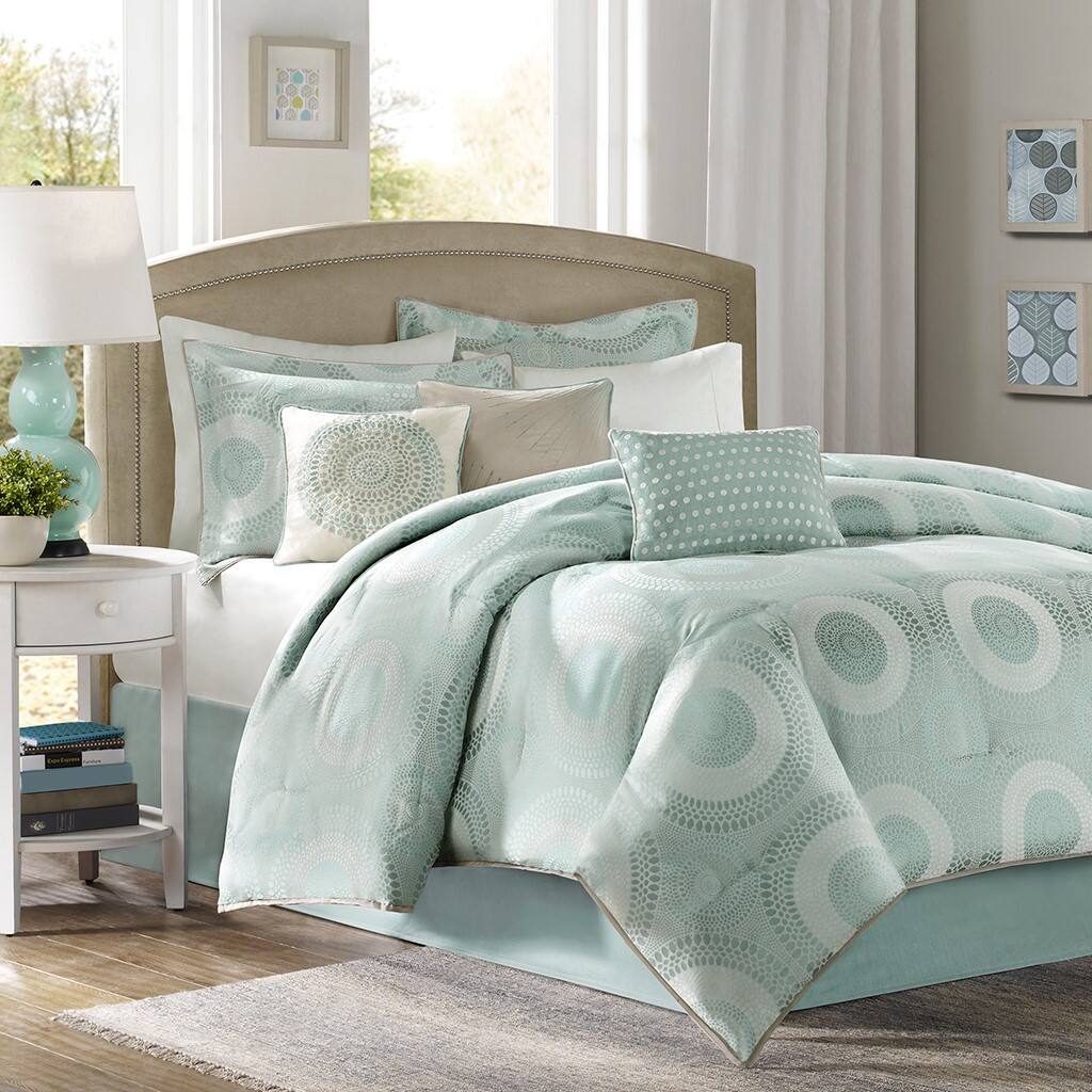 Alt View 2. Gracie Mills - Gracie Mills Cameron Tranquil Bliss: 7-Piece Comforter Ensemble - Seafoam/Sage.