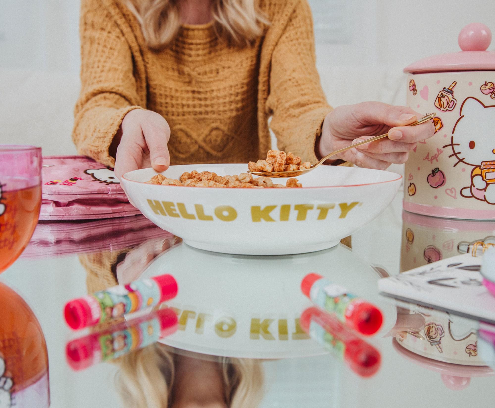 HELLO KITTY by 05D KI 0OD CO Apple