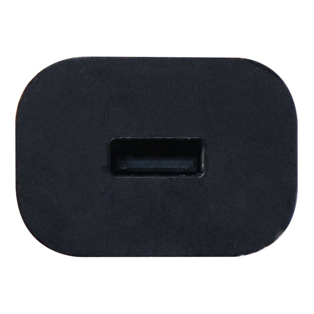 Front. Amazon - 9-Watt USB Charger for Fire Tablets Kindle and Echo Dot (PS57CP/LY87DR) - Black.