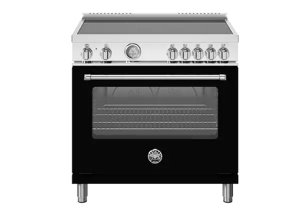 Front. Bertazzoni - 36" Master Series range - Electric oven - 5 induction zones - Matte Black.