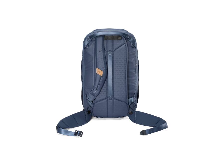 Peak Design Travel Backpack 30L Midnight BTR-30-MN-2 - Best Buy Peak Design Travel Backpack 30L Midnight BTR-30-MN-2 - Best Buy