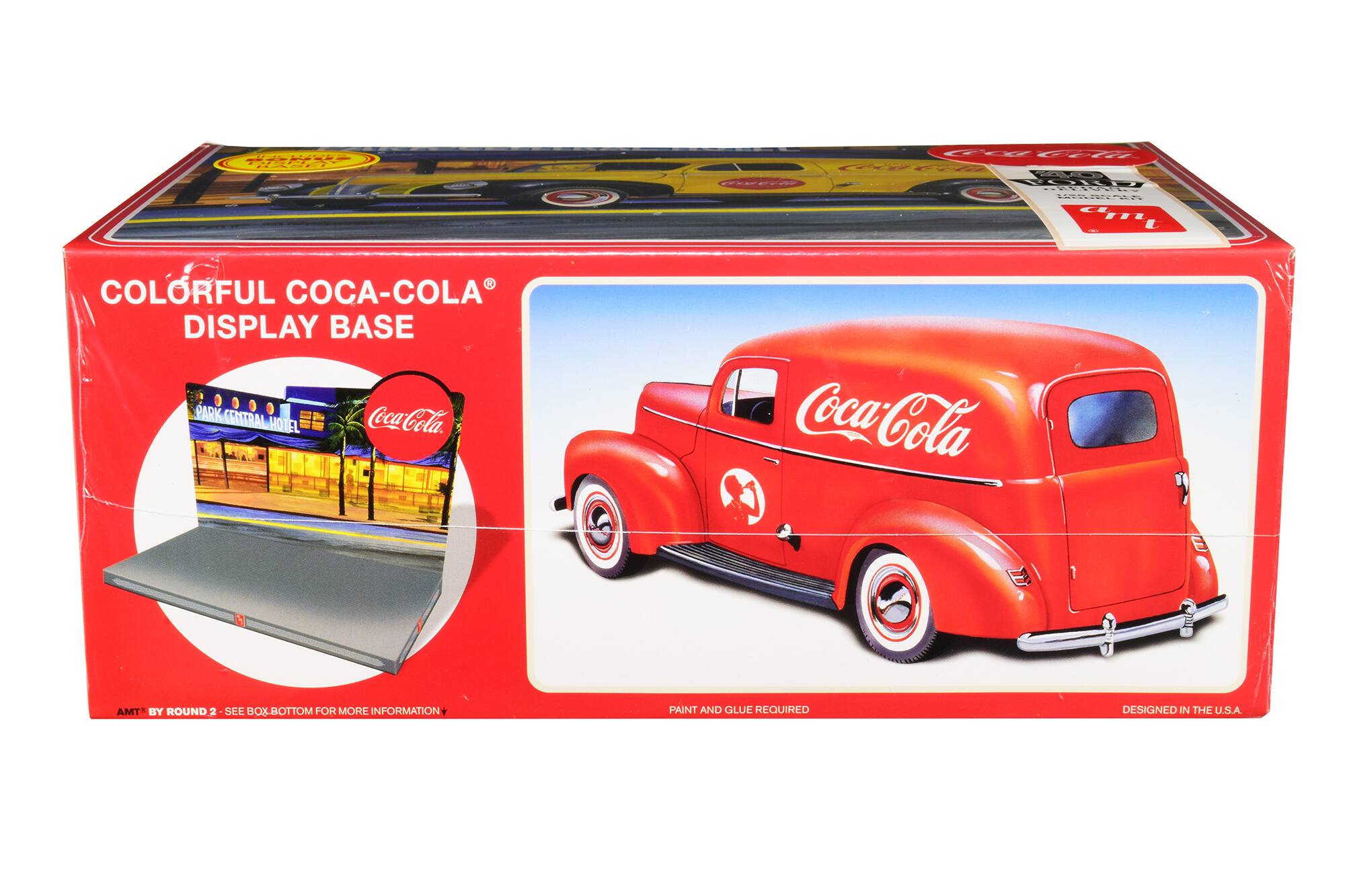 COLORFUL COCA-COLA DISPLAY BASE  
PARK CENTRAL  
Coca-Cola  
AMT BY ROUND 2 - SEE BOX BOTTOM FOR MORE INFORMATION  
PAINT AND GLUE REQUIRED  
DESIGNED IN THE U.S.A.