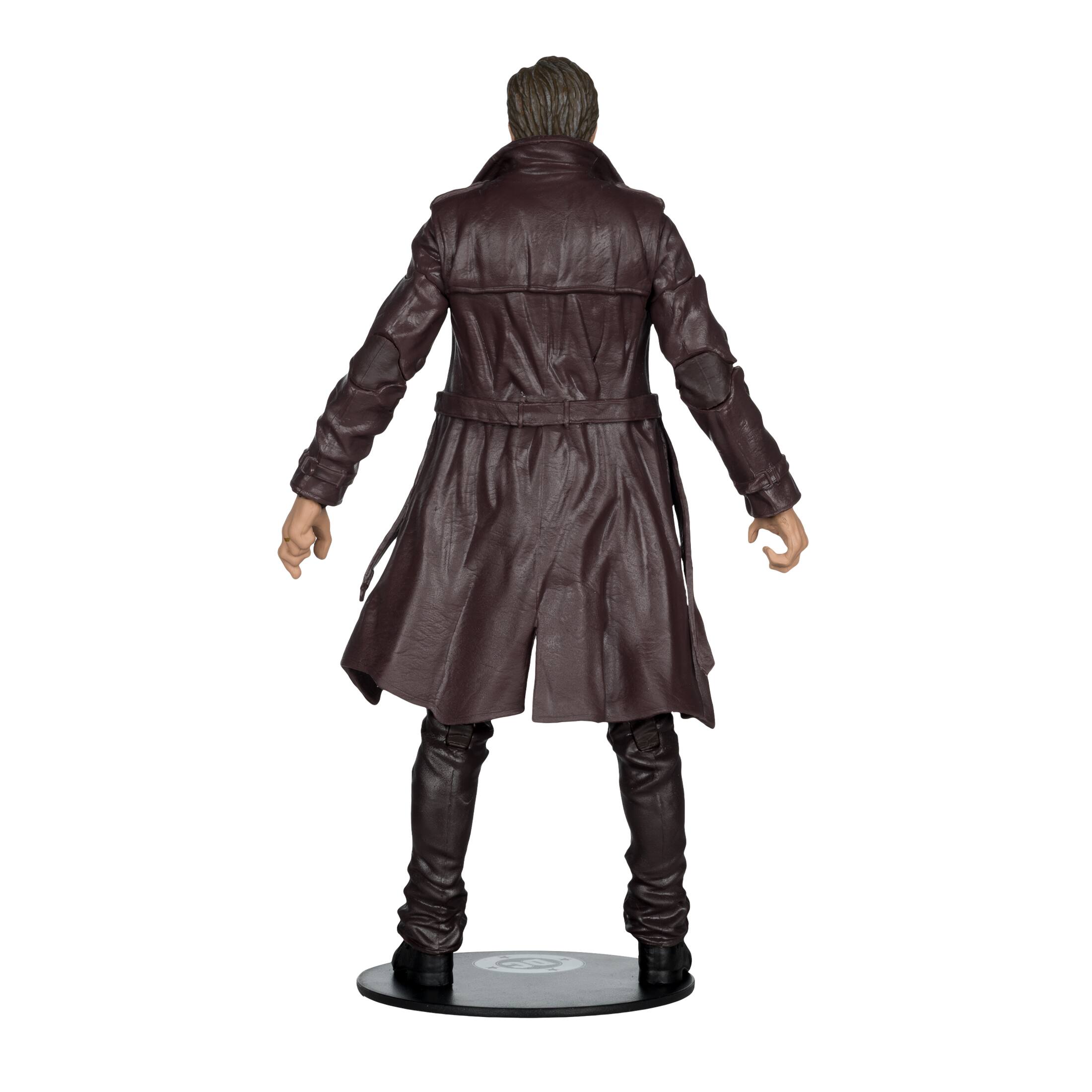 Back. McFarlane Toys - DC Multiverse Commissioner Gordon (The Dark Knight) 7" Action Figure - Deluxe Theatrical Edition.