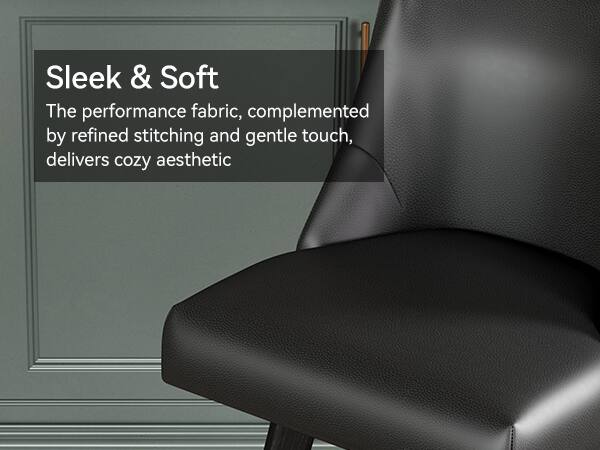 Sleek & Soft

The performance fabric, complemented by refined stitching and gentle touch, delivers cozy aesthetic