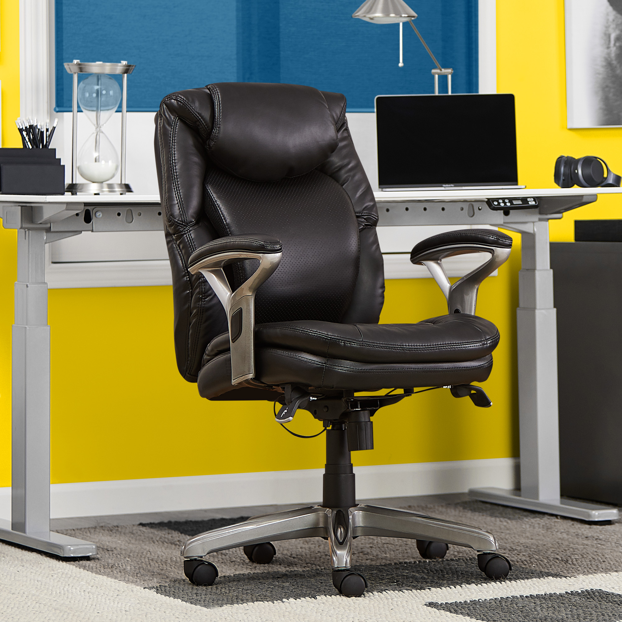 Air lumbar deals manager chair serta