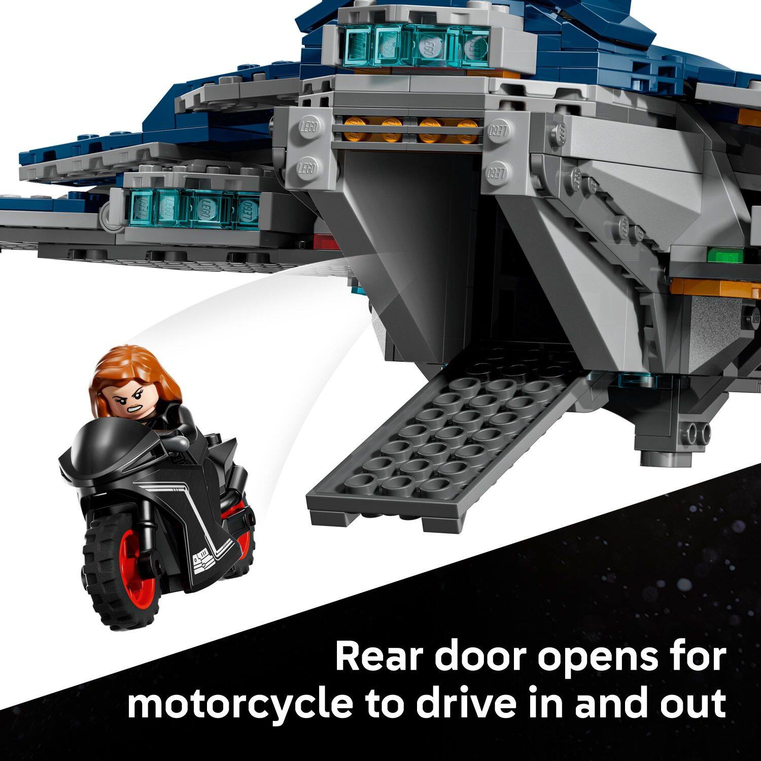 Rear door opens for motorcycle to drive in and out EN 22l EN NHl 0937