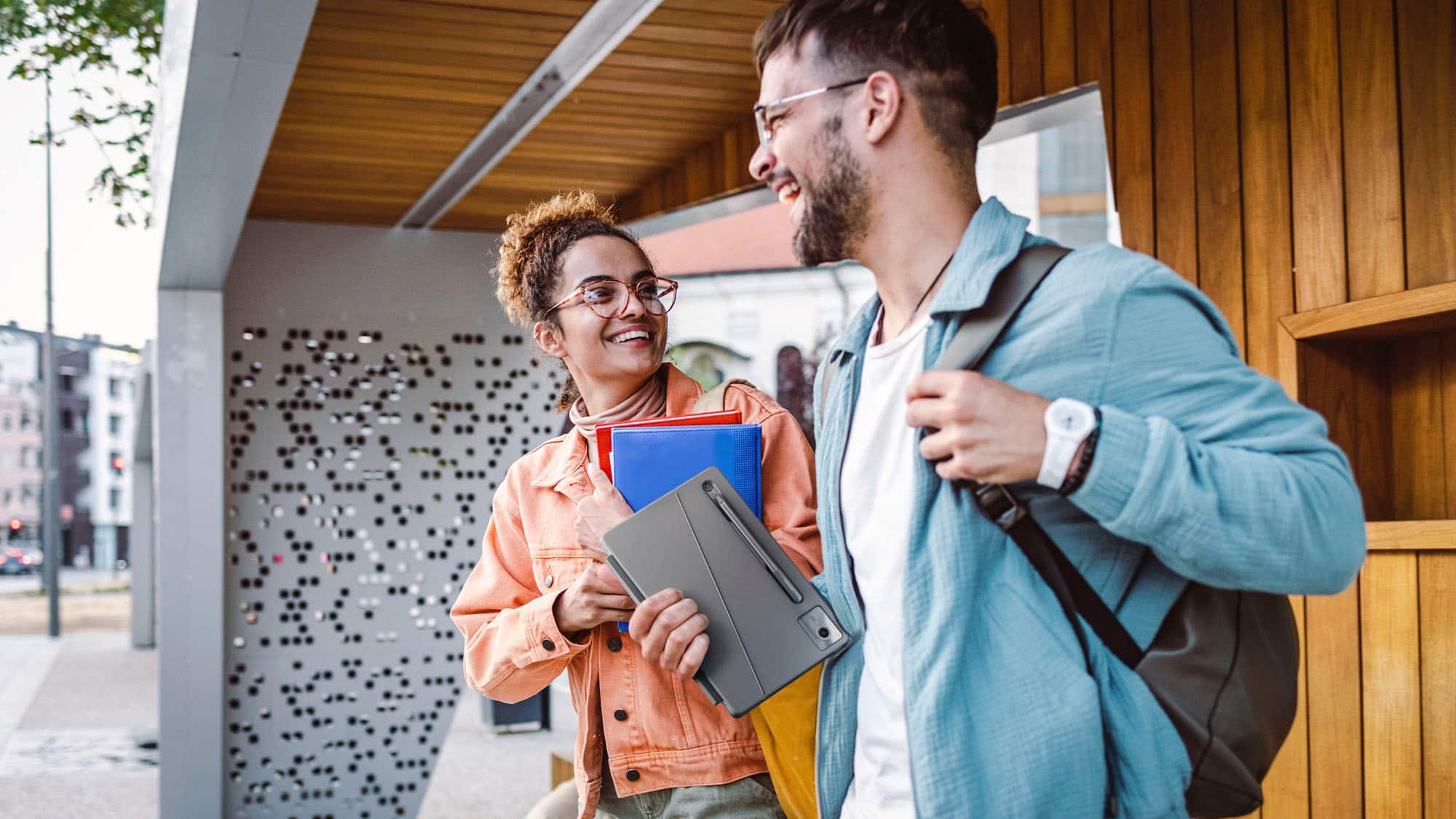 Alt View 4. Lenovo - Duet 11 Chromebook 11" 2K LCD Touchscreen 2-in-1 Laptop - MediaTek Kompanio 838 2024 - 4GB RAM - 128GB with keyboard - Luna Gray.