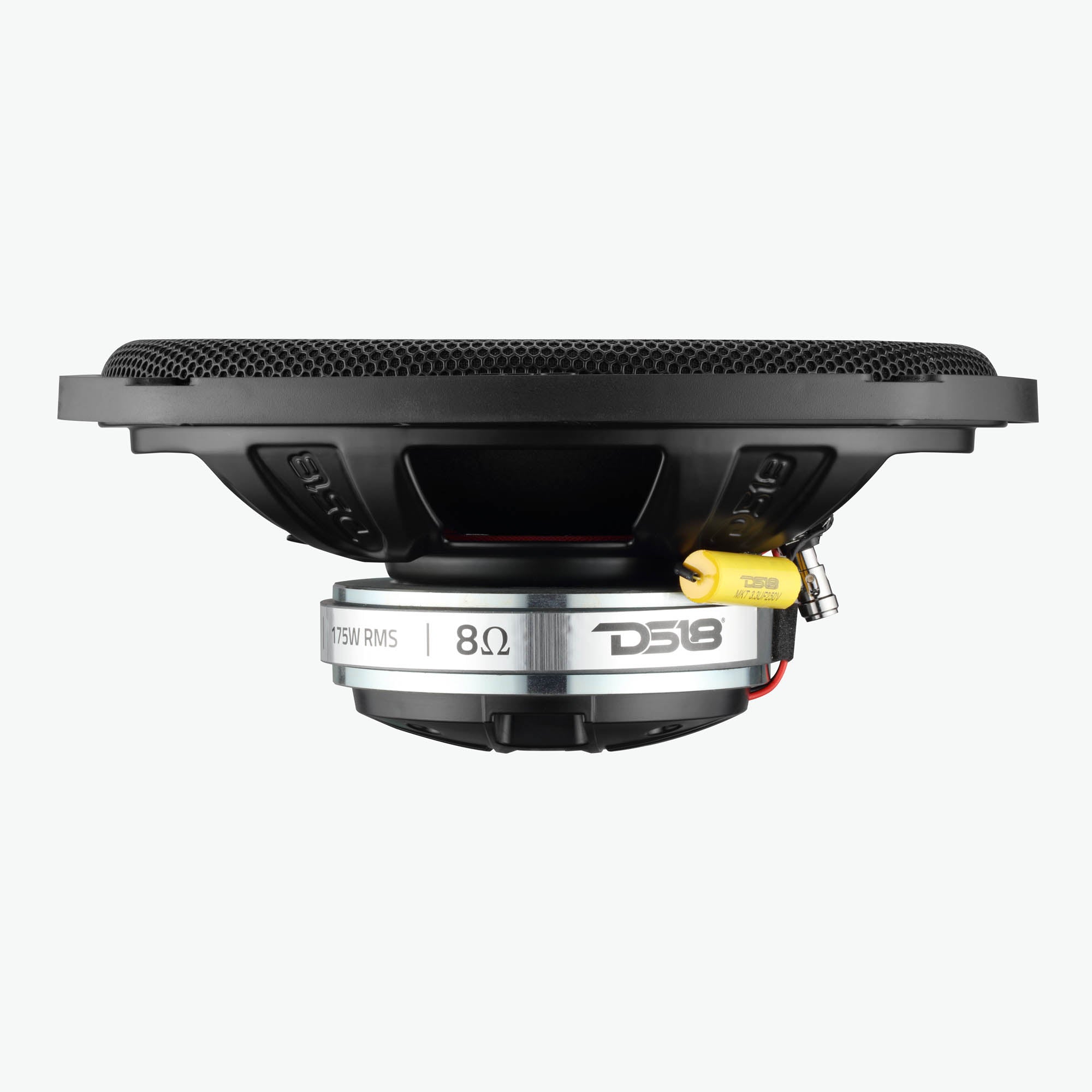 175W RMS  
8Ω  
DEIB TES VOBORUCC THM D518