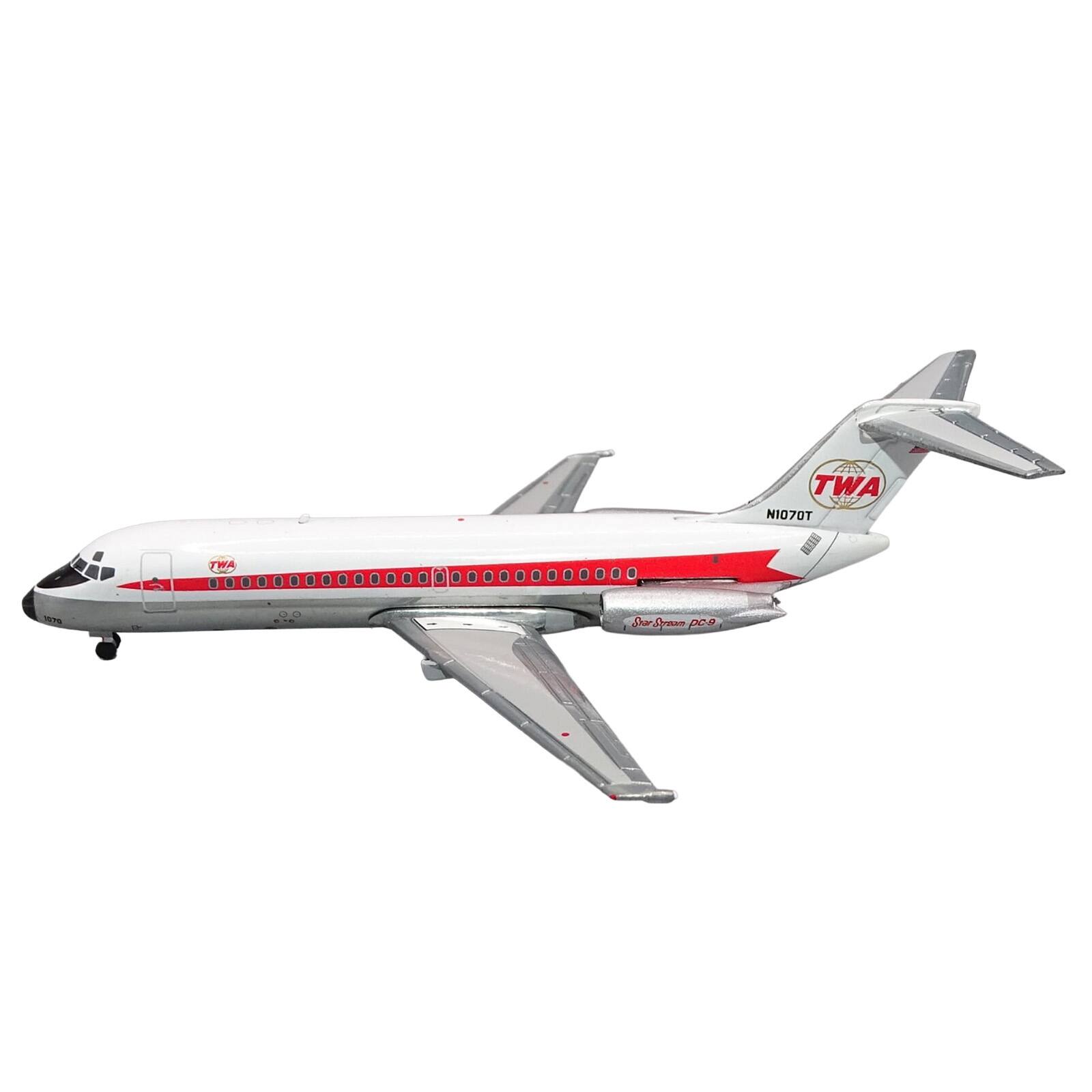 TWA  
N1070T  
Star Spartan PC-9