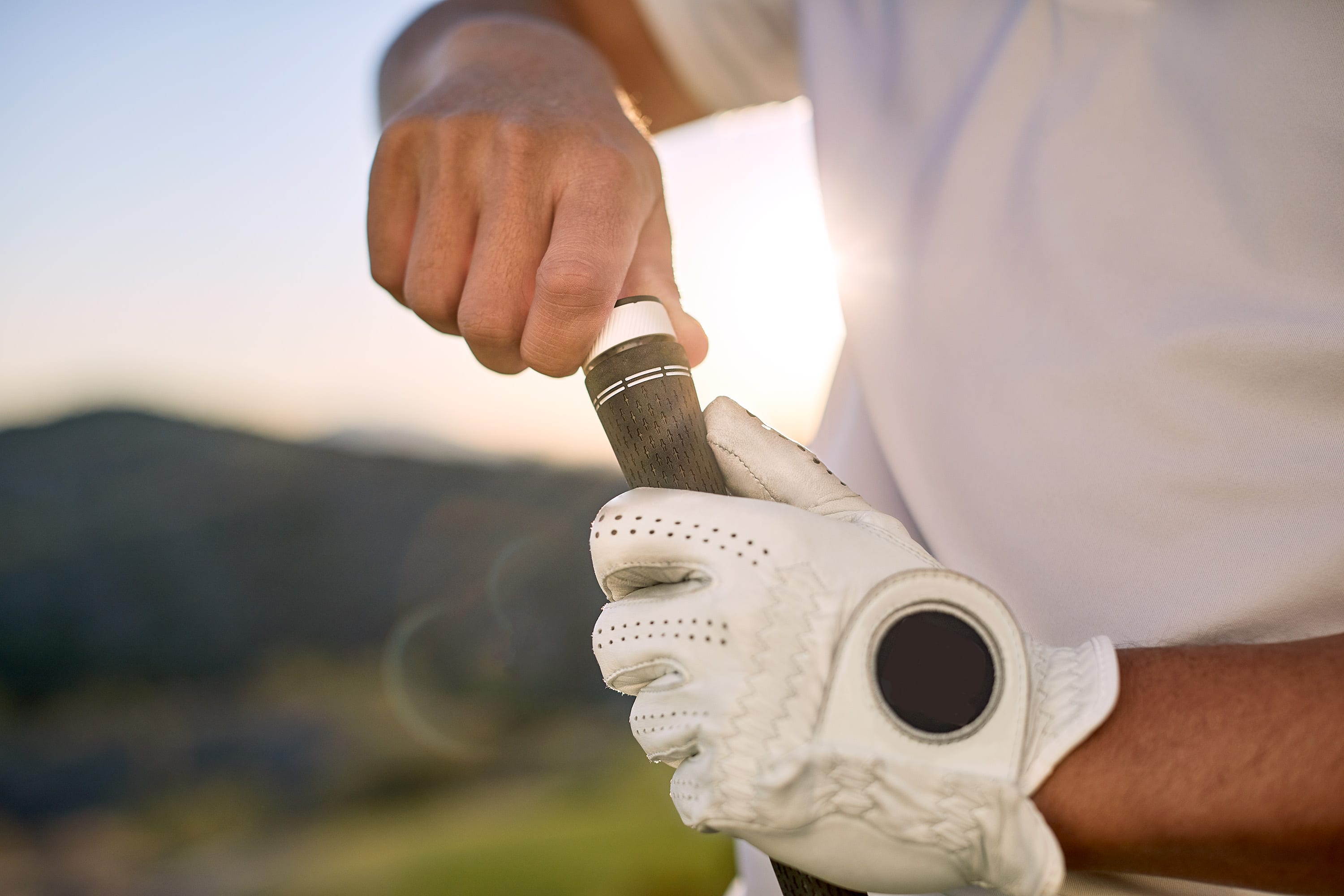 Angle. Garmin - Approach CT10 - Starter Pack - White.