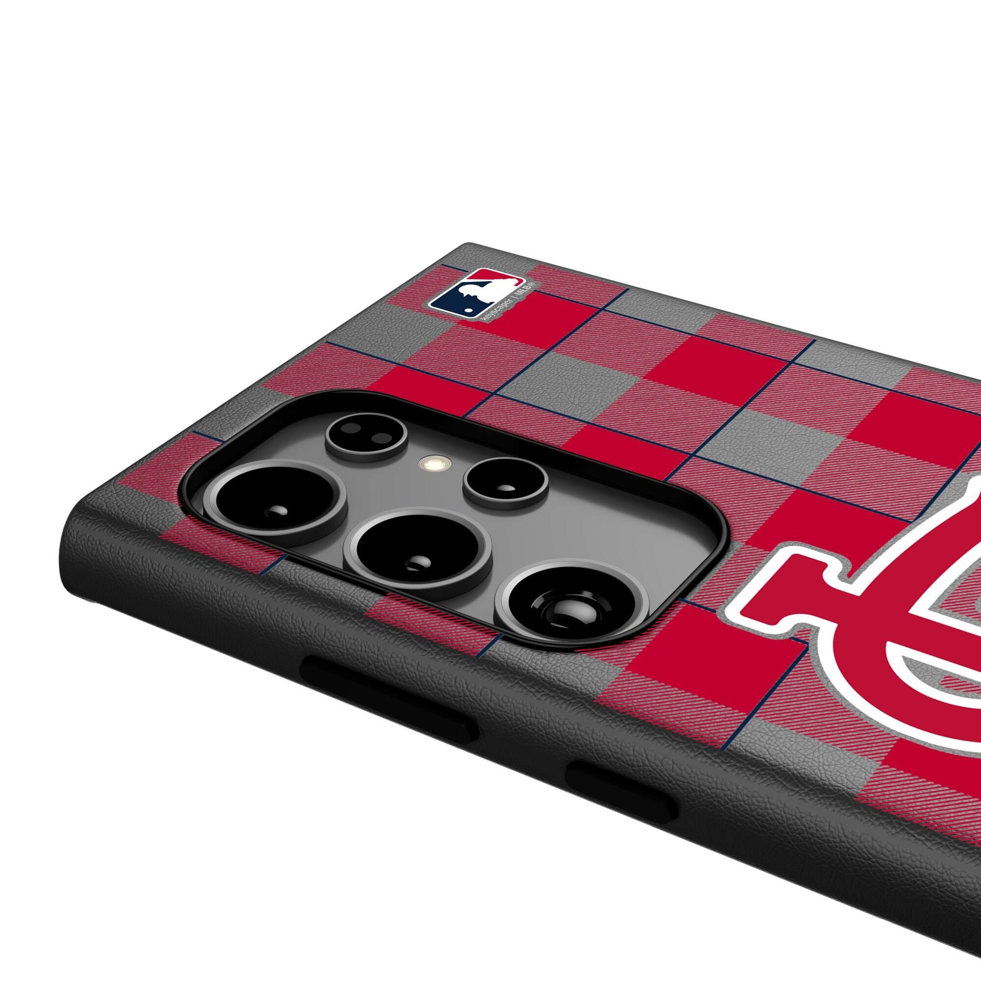 Alt View 3. Keyscaper - Plaid Galaxy Magnetic Bump Case - S25 - Black.