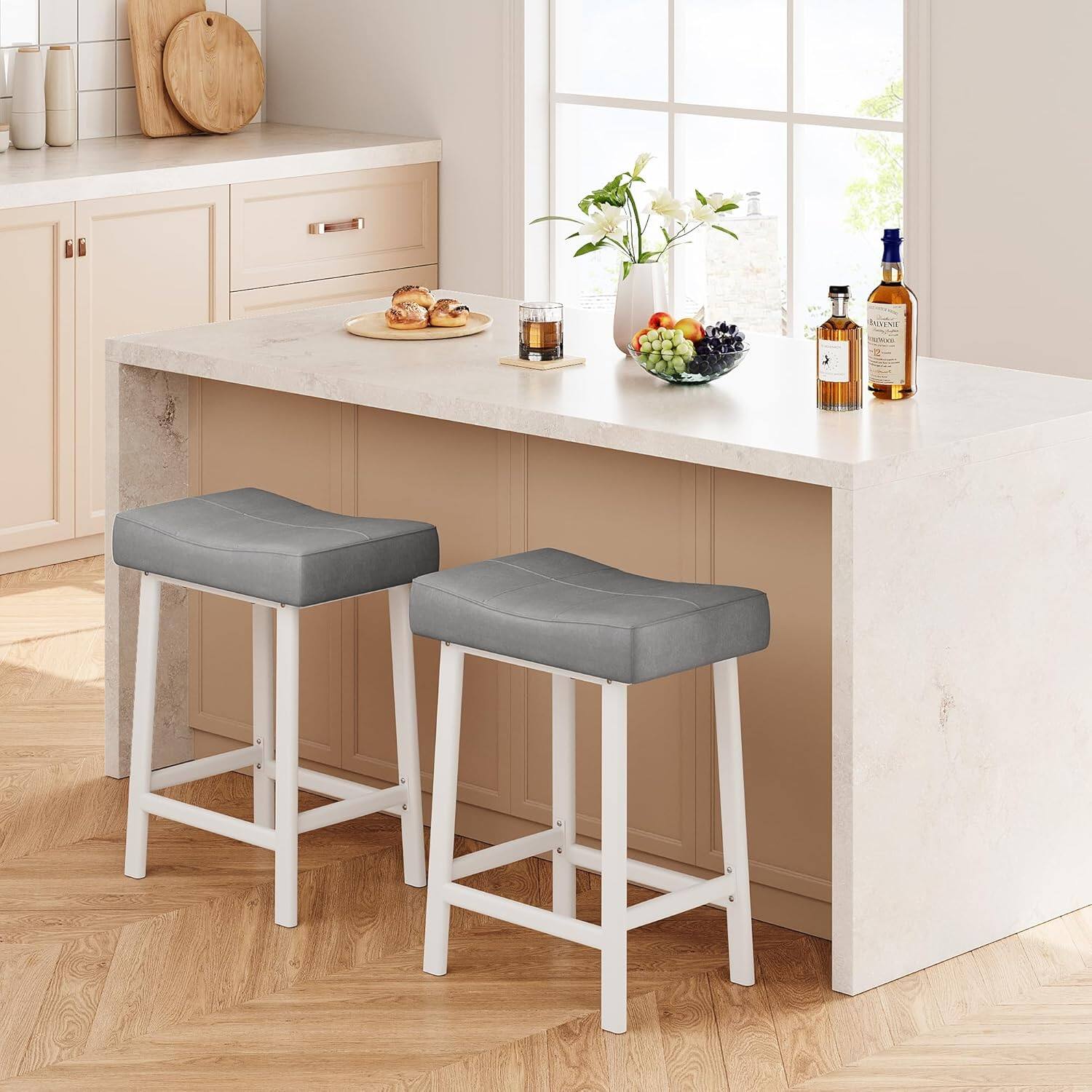 Back. GARVEE - 24 Inch Backless Saddle Barstools Set of 2, Counter Height Upholstered Padded Barstools with Curved Surface, Grey - Grey.