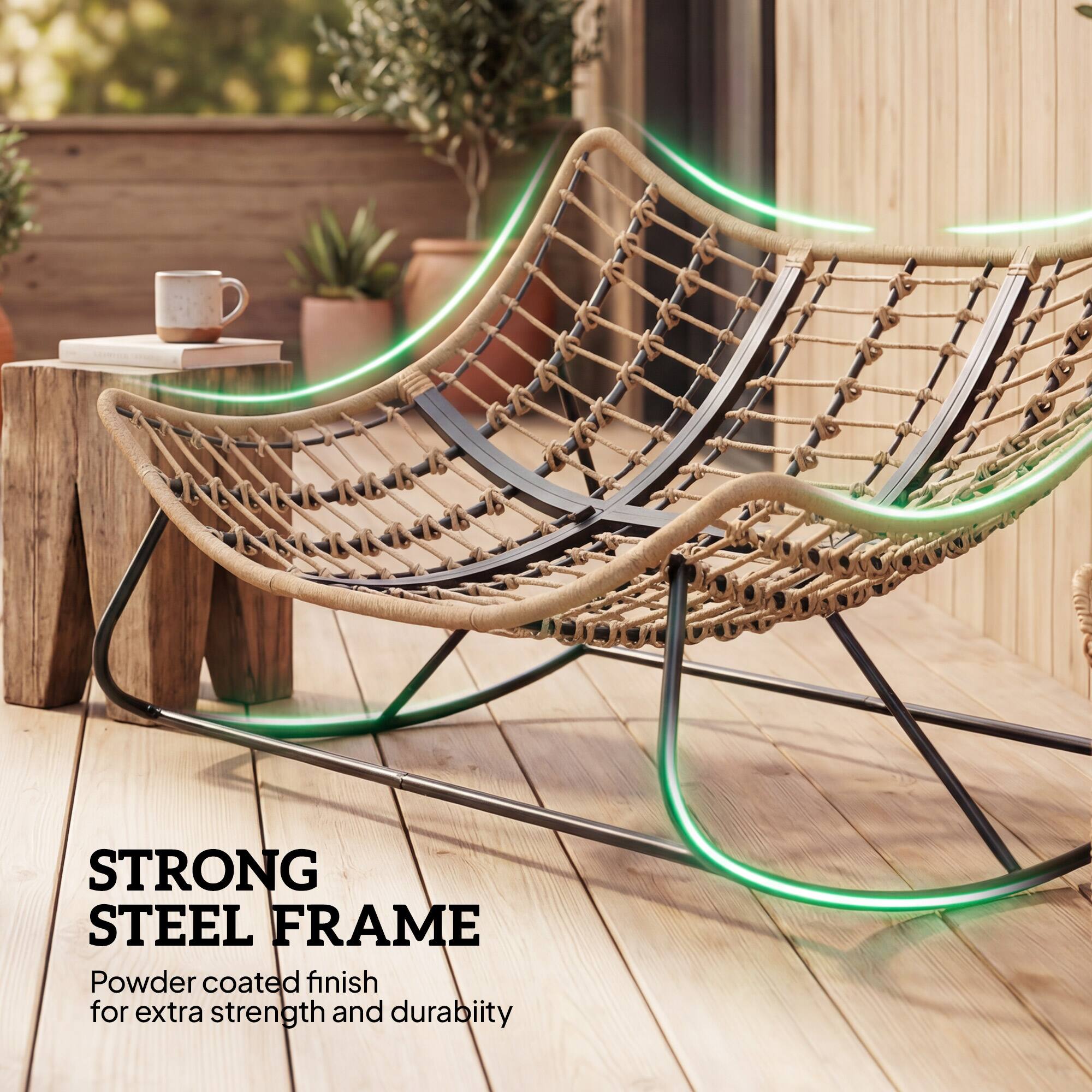 STRONG STEEL FRAME  
Powder coated finish for extra strength and durability