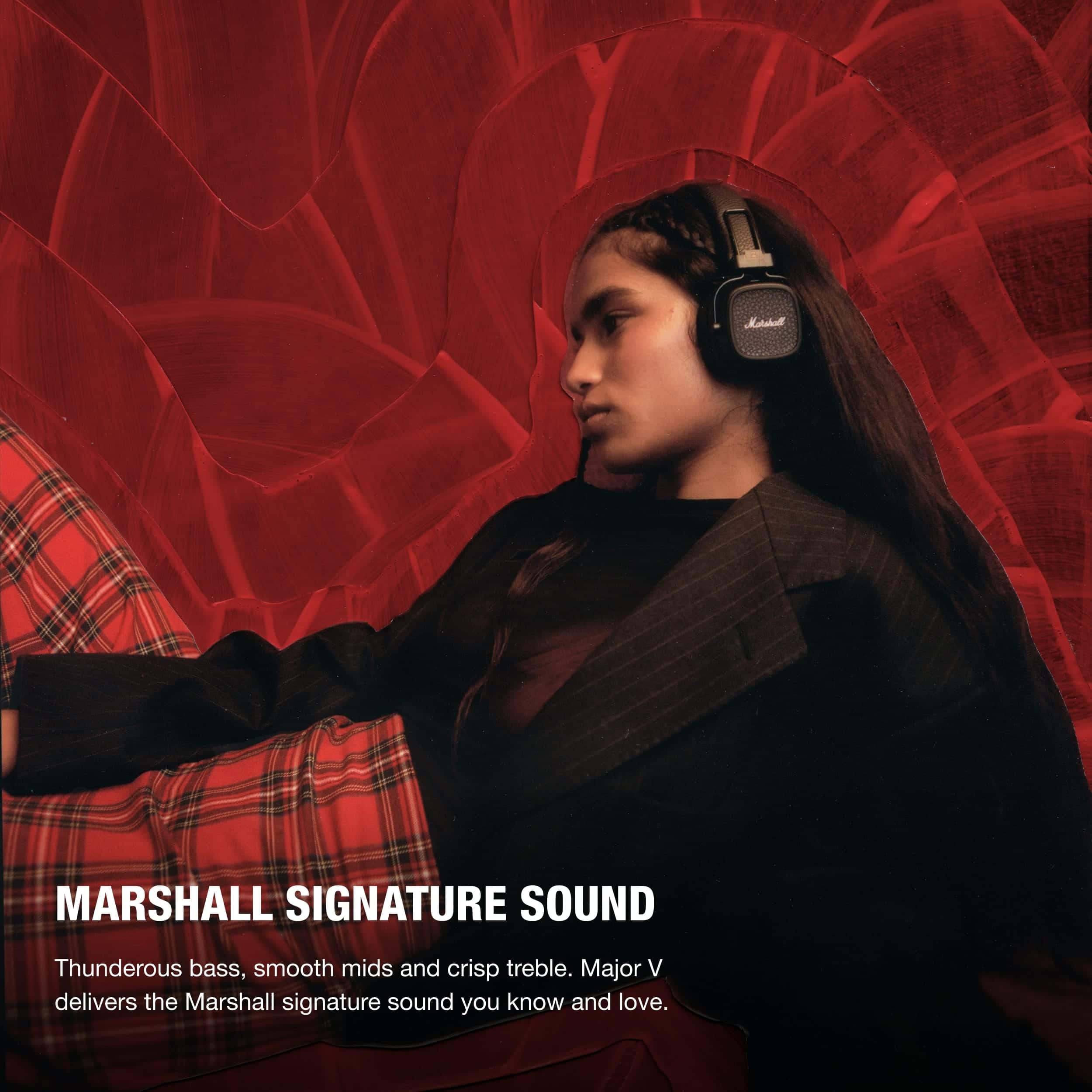 Marshall Signature Sound: Thunderous bass, smooth mids and crisp treble. Major V delivers the Marshall signature sound you know and love.