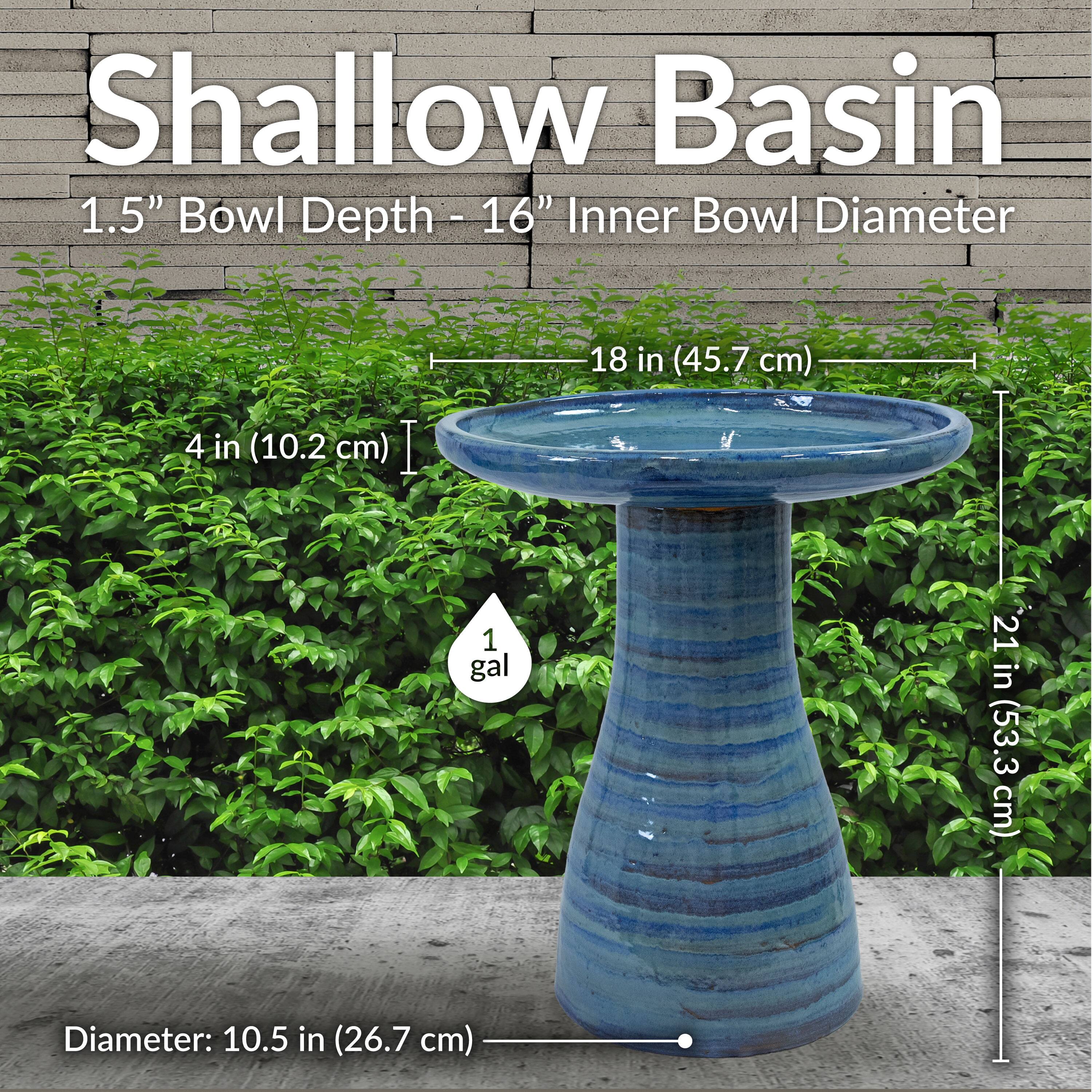 Shallow Basin  
1.5" Bowl Depth - 16" Inner Bowl Diameter  
18 in (45.7 cm)  
4 in (10.2 cm)  
1 gal  
21 in (53.3 cm)  
Diameter: 10.5 in (26.7 cm)