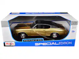 Maisto - 1971 Chevrolet Chevelle SS 454 Sport Top and Black Stripes "Special Edition" 1/18 - Gold Metallic with Black