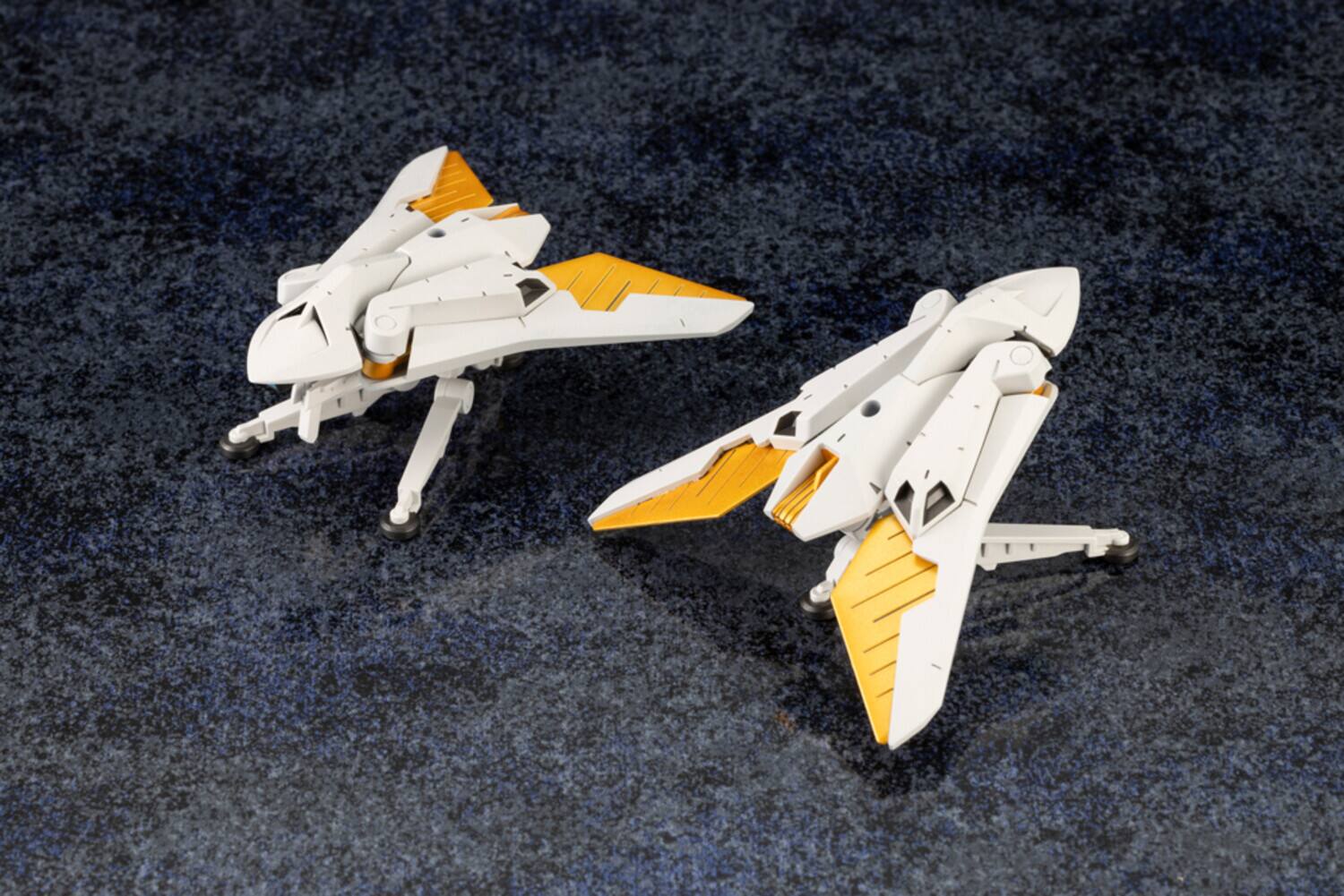 Alt View 1. PopMarket - Kotobukiya - Hexa Gear - Alternative Cloudshape Model Kit   - COLLECTIBLES - Multicolor.