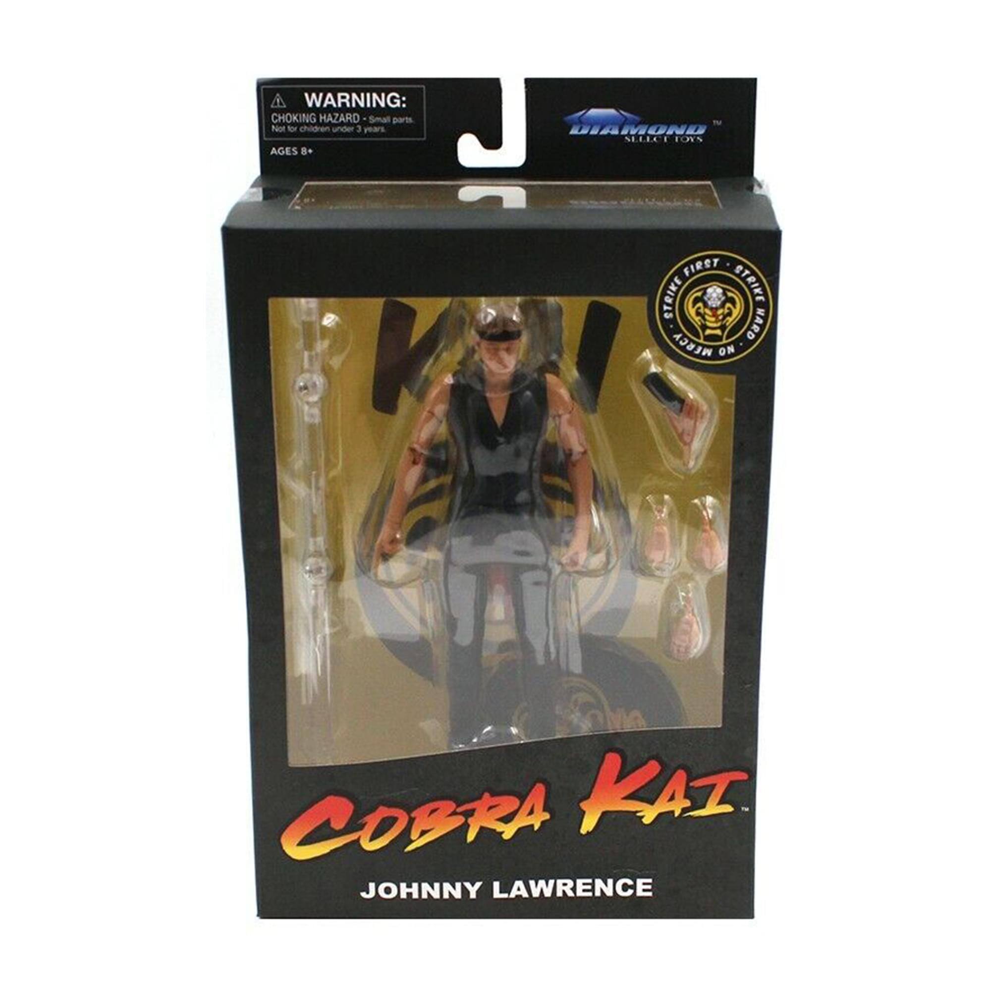 WARNING: CHOKING HAZARD - Small parts. Not for children under 3 years. AGES 8+  
FIRST STRIKE MERCY ON B8 COBRA KAI  
JOHNNY LAWRENCE