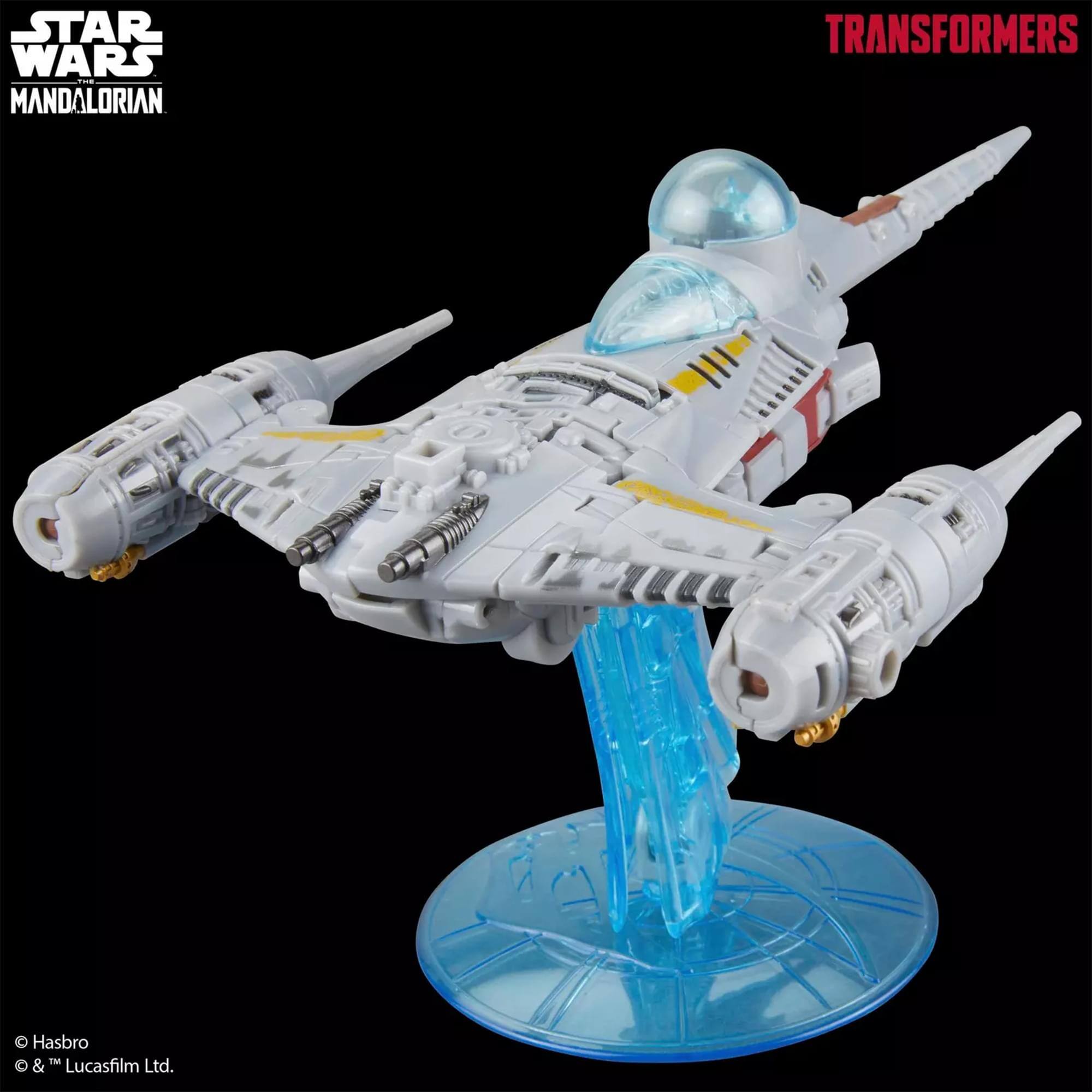 STAR WARS . MANDALORIAN TRANSFORMERS 1  
Hasbro  
&™ Lucasfilm Ltd.