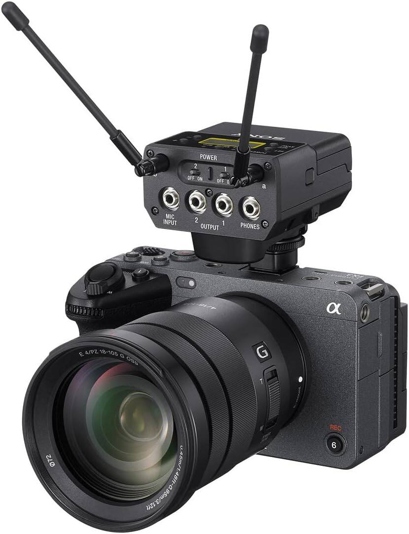 YOS POWER 2 1 OFF ON ] OFF a a MIC INPUT 2 1 OUTPUT PHONES A W a E 4/PZ 18-105 G OS8 G T 72 0.45m/1.48ft -O 95m 3.12ft REC 6