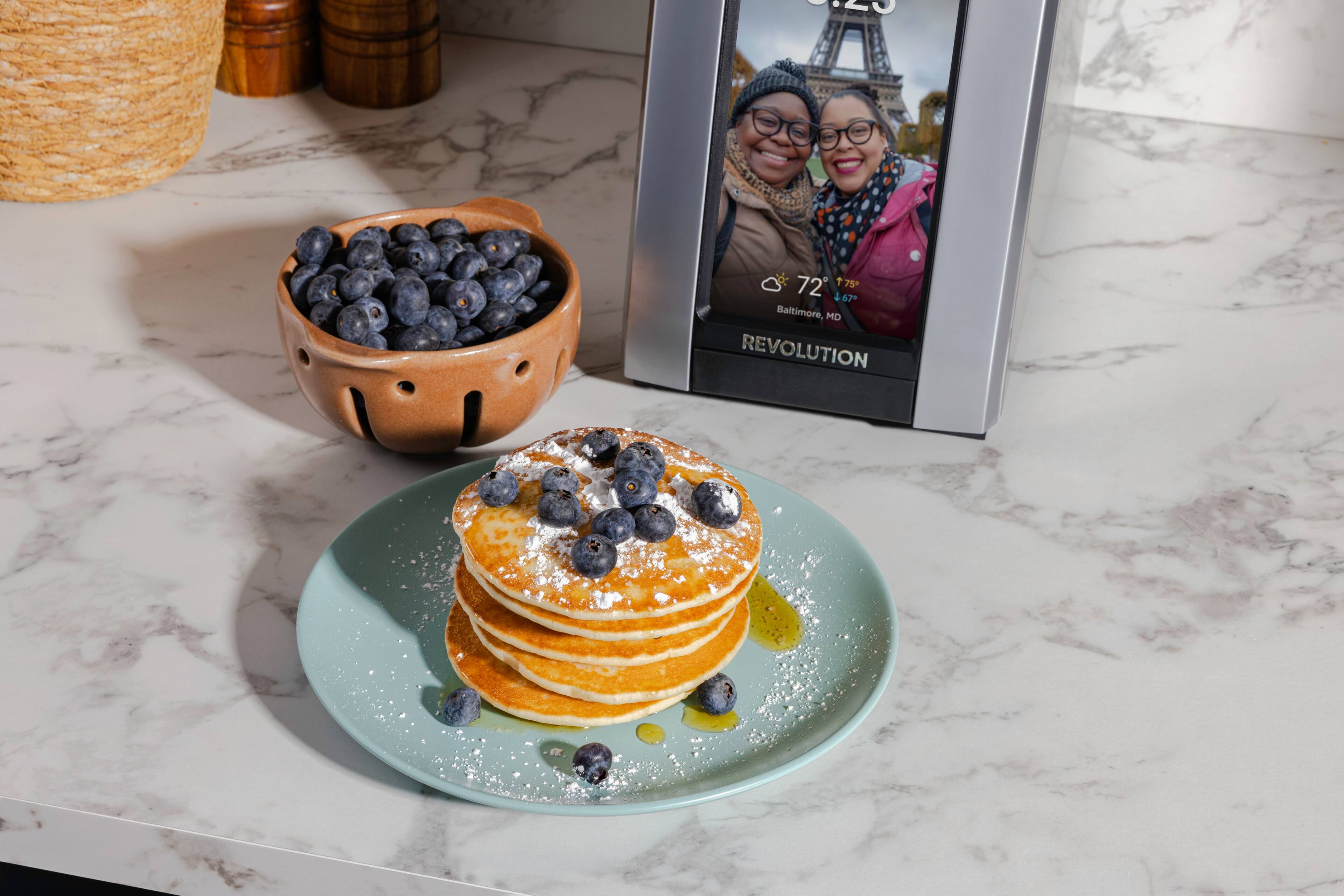 The text on the image reads: "0 72 + 75 67 Baltimore, MD REVOLUTION." The correct text would be: "0 72 + 75 67 Baltimore, MD Revolution."