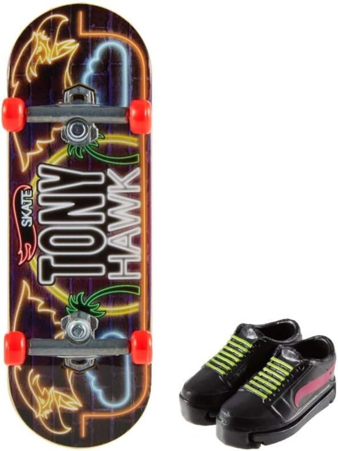 Tony Hawk - Mattel - Hot Wheels Skate Tony Hawk Bright Flight Finger Skateboard + 1 Pair of Shoes - COLLECTABLES - Multicolor