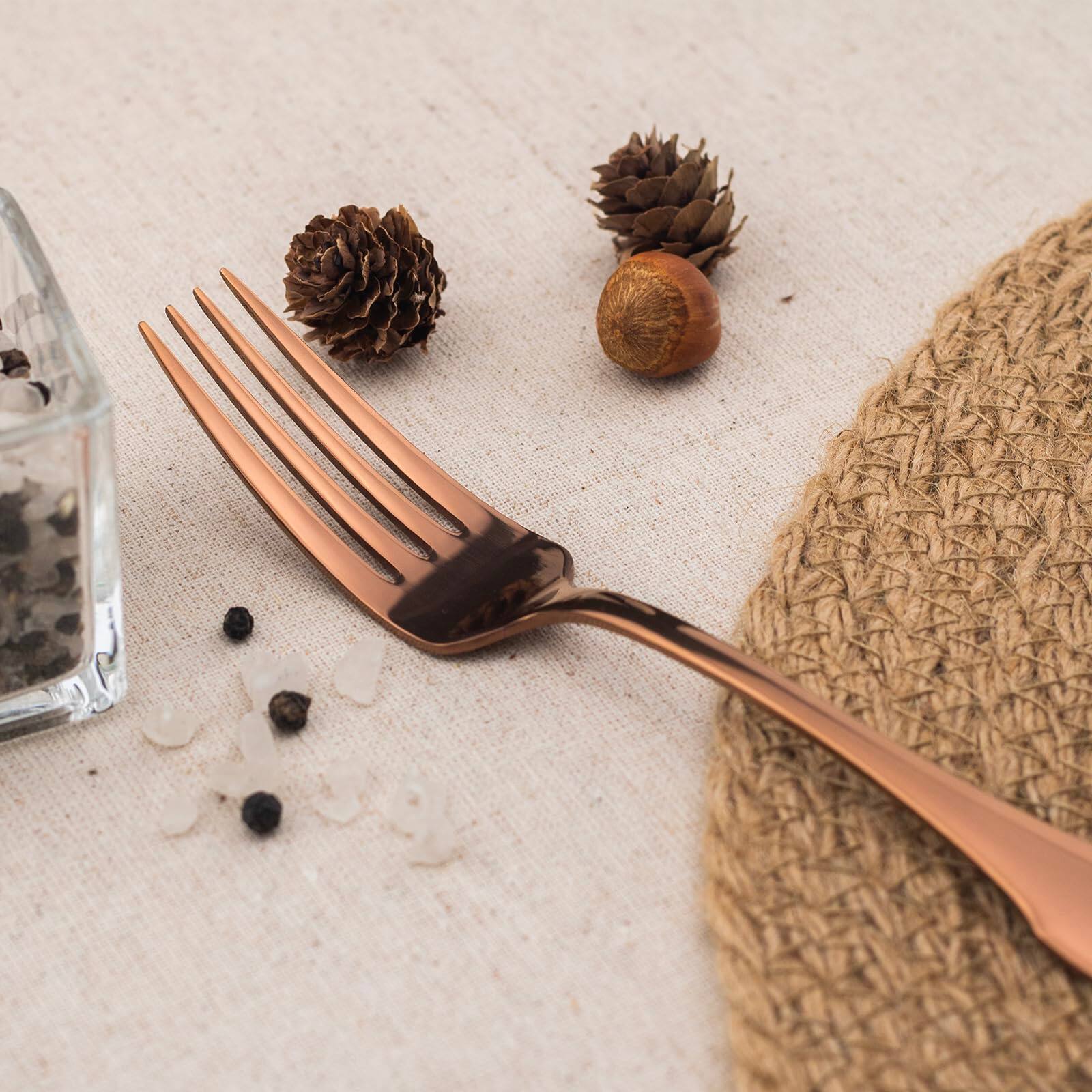 Left. Dazzed Corner - 40-Piece Silverware Set,Service for 8,Stainless Steel Flatware Set,Dishwasher Safe - Rose Gold.