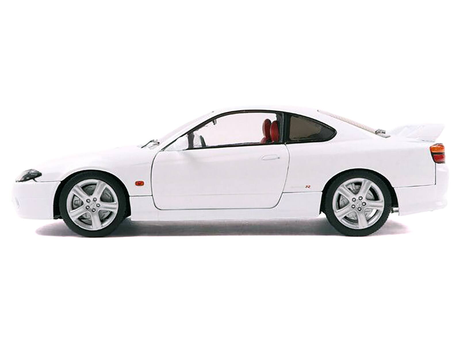 Back. Solido - 1999 Nissan Silvia (S15) Spec-R Aero RHD (Right Hand Drive) Aspen White 1/18 Diecast Model Car by Solido - White.
