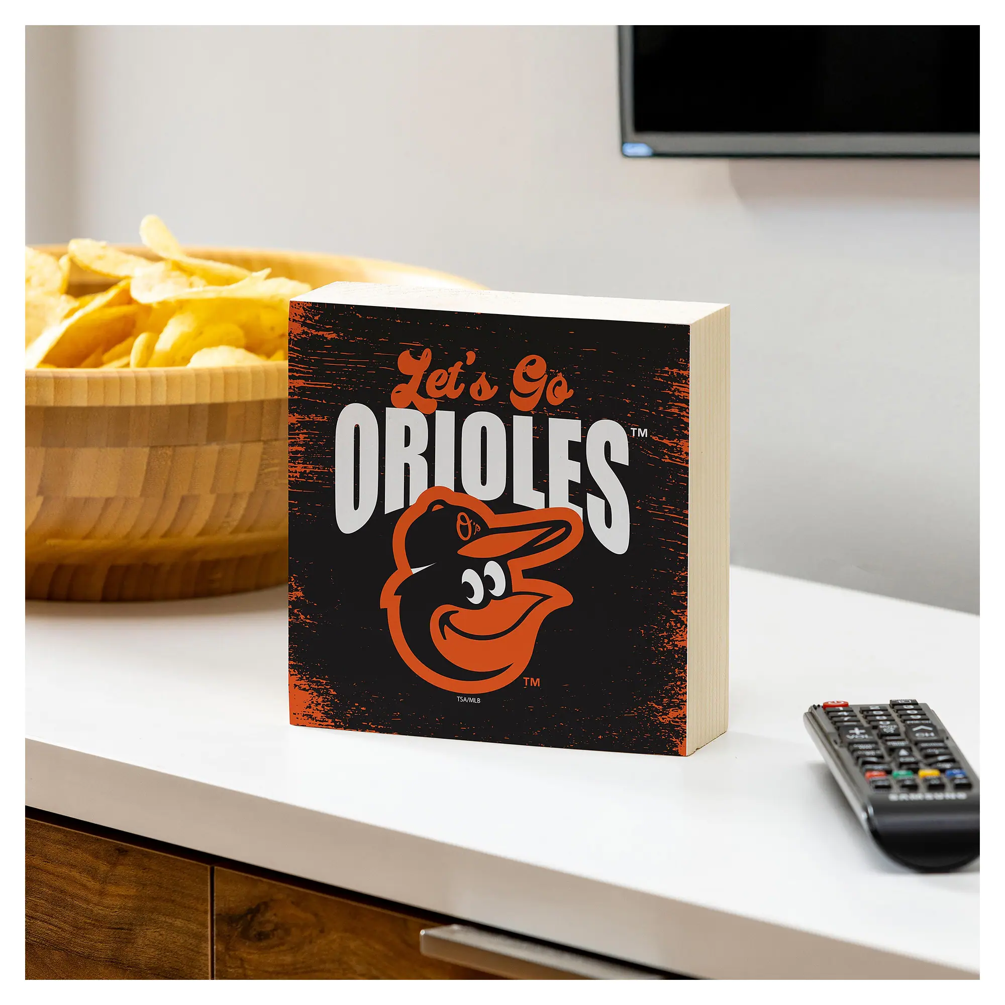 Let's Go  
ORIOLES  
TM