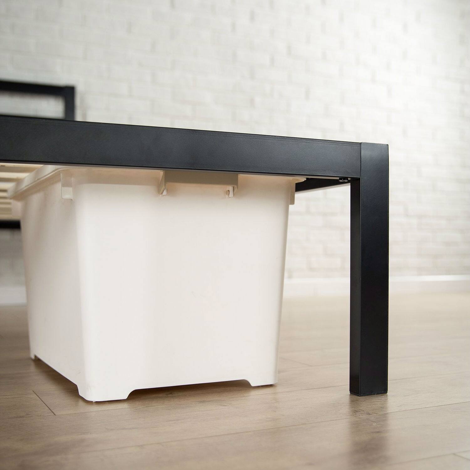 Back. Hivvago - Hivvago Queen Metal Platform Bed Frame with Headboard and Wood Slats - Black.