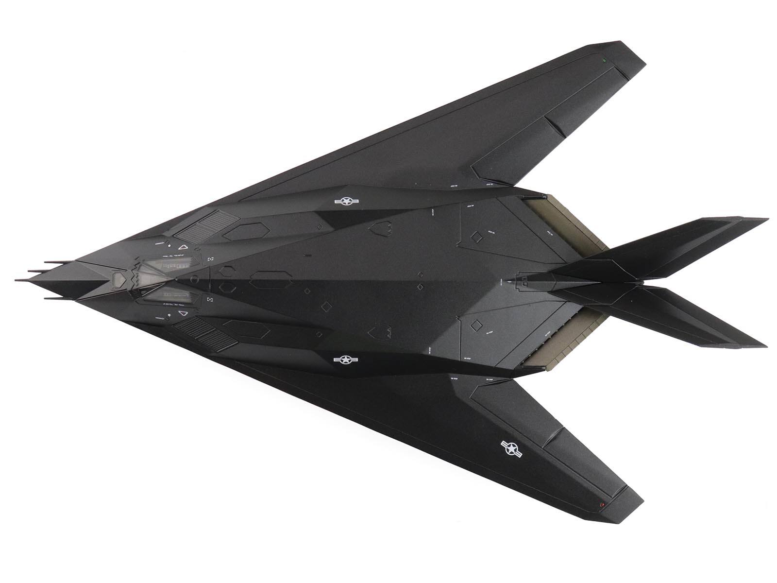 Back. Hobby Master - Lockheed F-117A Nighthawk Stealth Aircraft "84-0809" (2022) United States Air Force "Air Power Series" 1/72 - Grey And Black.