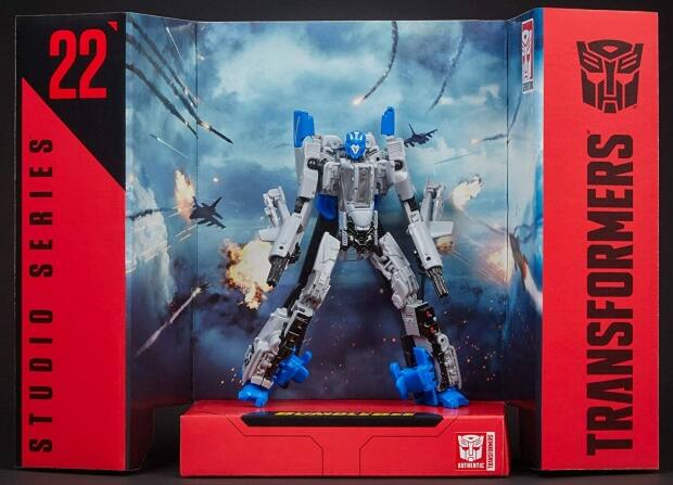 22 SERIES  
STUDIO SERIES  
TRANSFORMERS