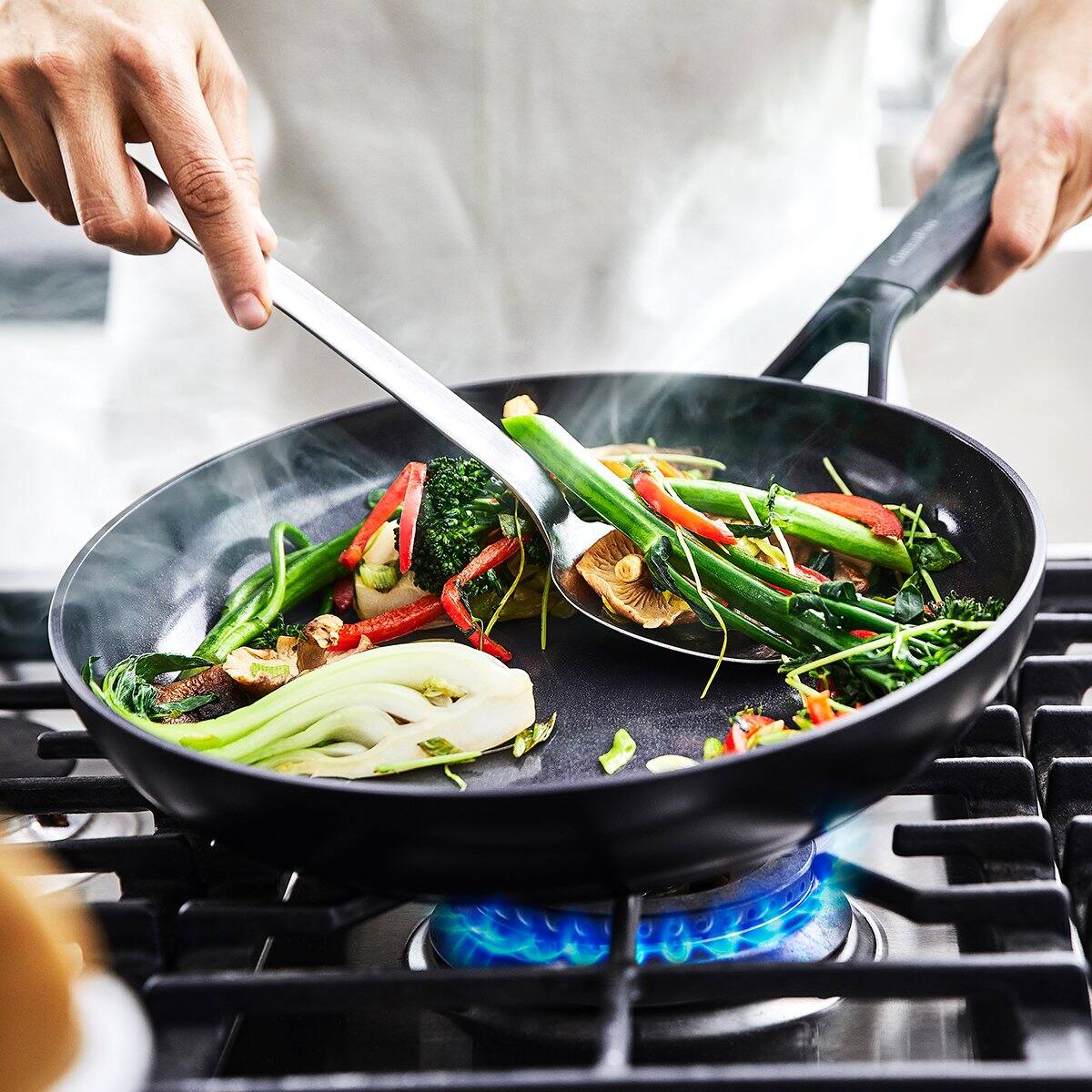 Alt View 5. GreenPan - SmartShape Healthy Ceramic Nonstick Hard Anodized 11-Inch Fry Pan - Black.