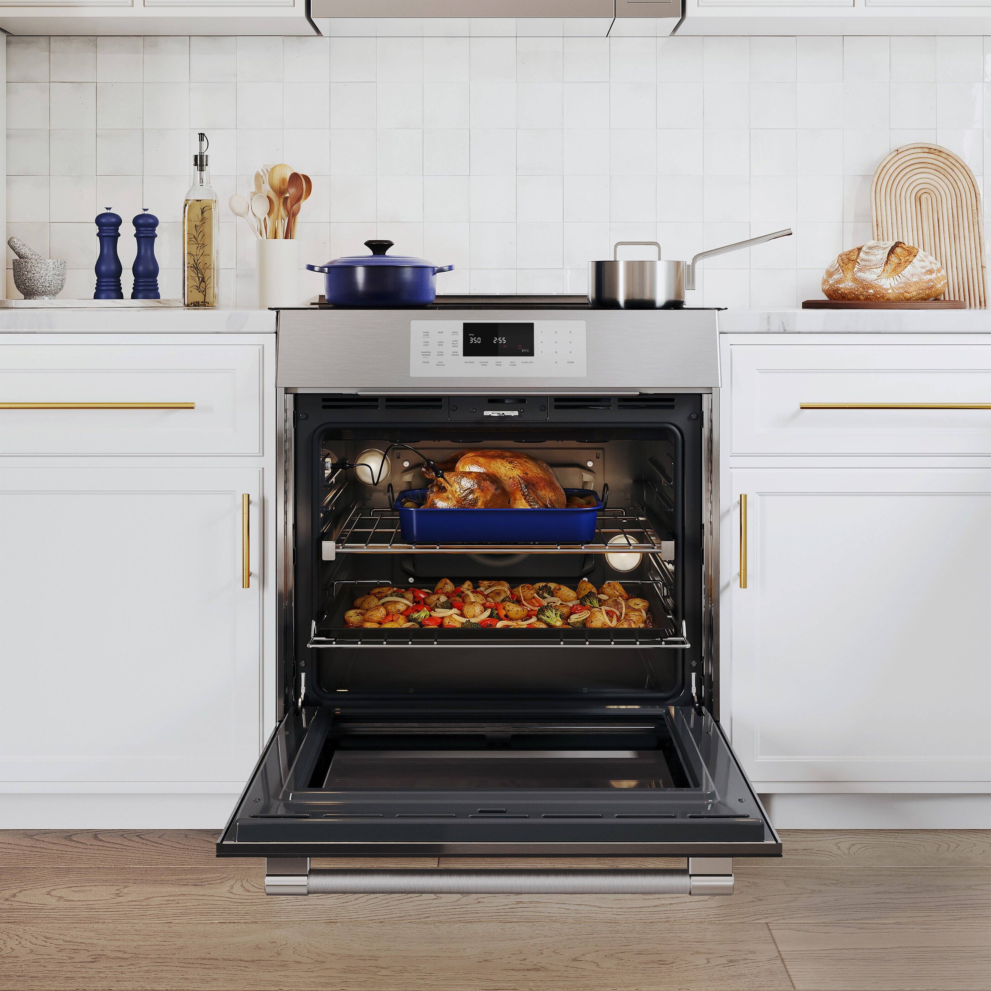 Alt View 13. Thermador - Thermador 30-Inch Masterpiece Induction Slide-In Range - Stainless Steel.