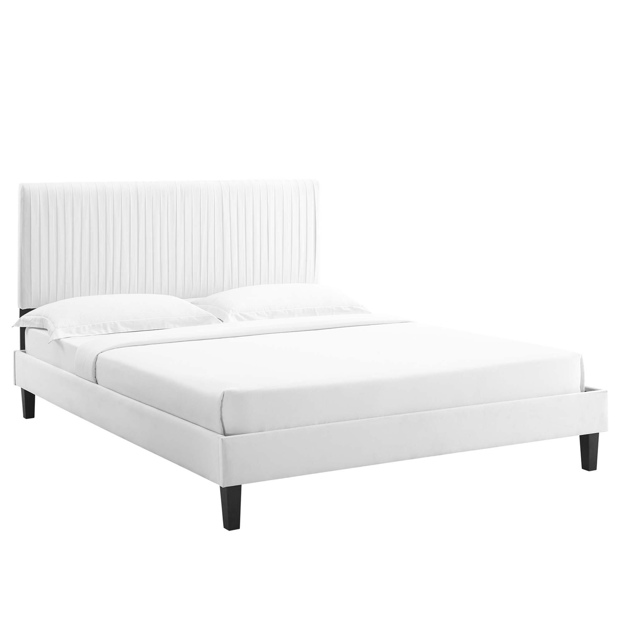 Angle. Modway - Sidney Cane and Wood Full Platform Bed With Splayed Legs - Gray.