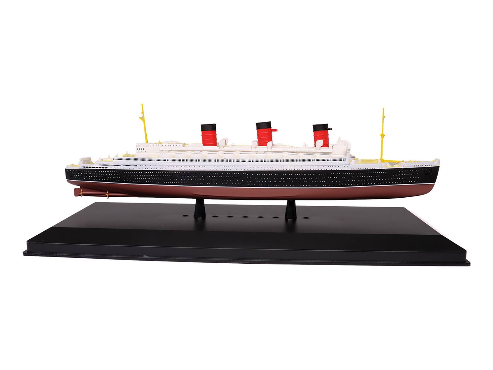 Alt View 1. Legendary Cruise Ships - RMS Queen Mary Passenger Ship 1/1250 Diecast Model by Legendary Cruise Ships.