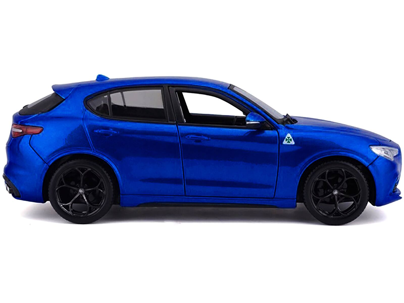 Alt View 2. Bburago - Alfa Romeo Stelvio Quadrifoglio Blue 1/24 Diecast Model Car by Bburago.