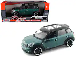 Mini Cooper S Countryman Oxford Green 1/24 Diecast Car Model by Motormax