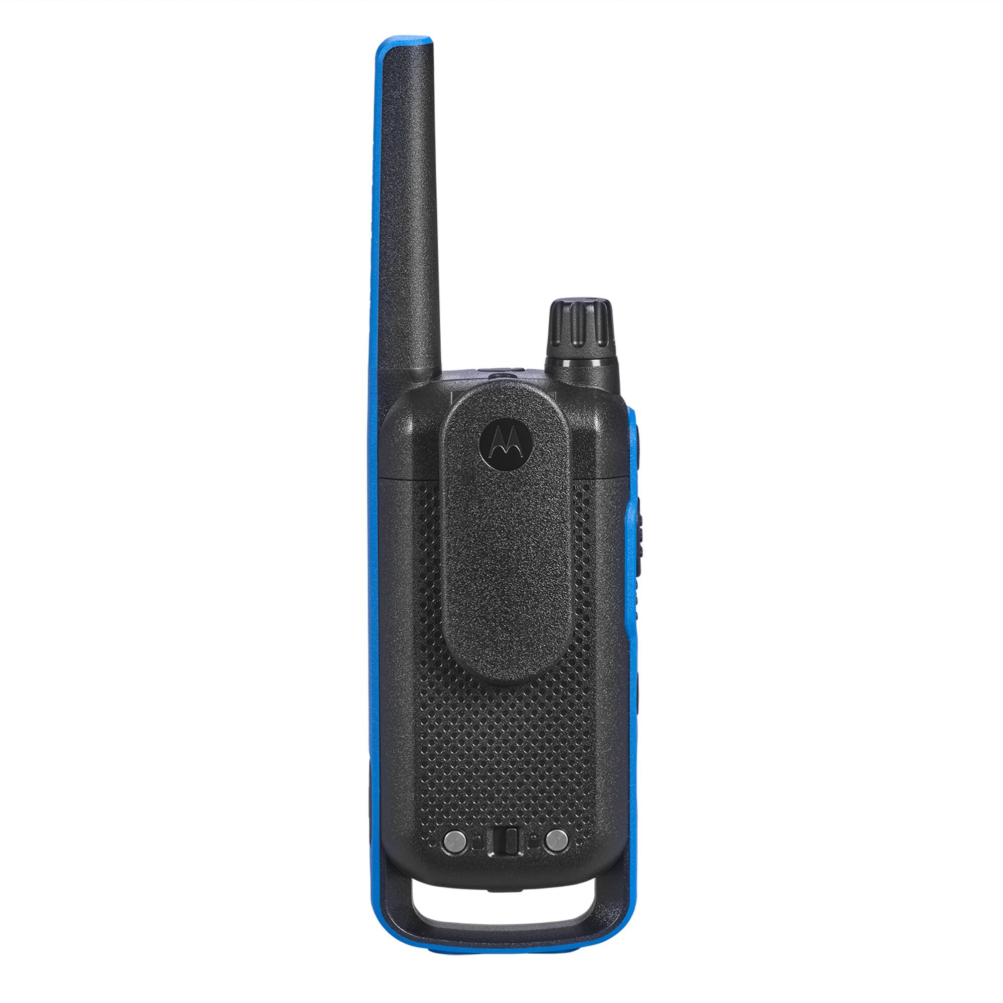 Alt View 5. Motorola - Motorola Solutions T802 35 mi. Bluetooth Two-Way Radio Black/Blue 2-Pack - Black / Blue.