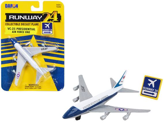 DARON
worldwide trading inc.
RUNWAY 24
COLLECTIBLE DIECAST PLANE
VC-25 PRESIDENTIAL AIR FORCE ONE
OVER 3 YEARS
WARNING: CHOKING HAZARD - Small parts. Not for children under 3 years.
RUNWAY 24
USAF
UNITED STATES OF AMERICA