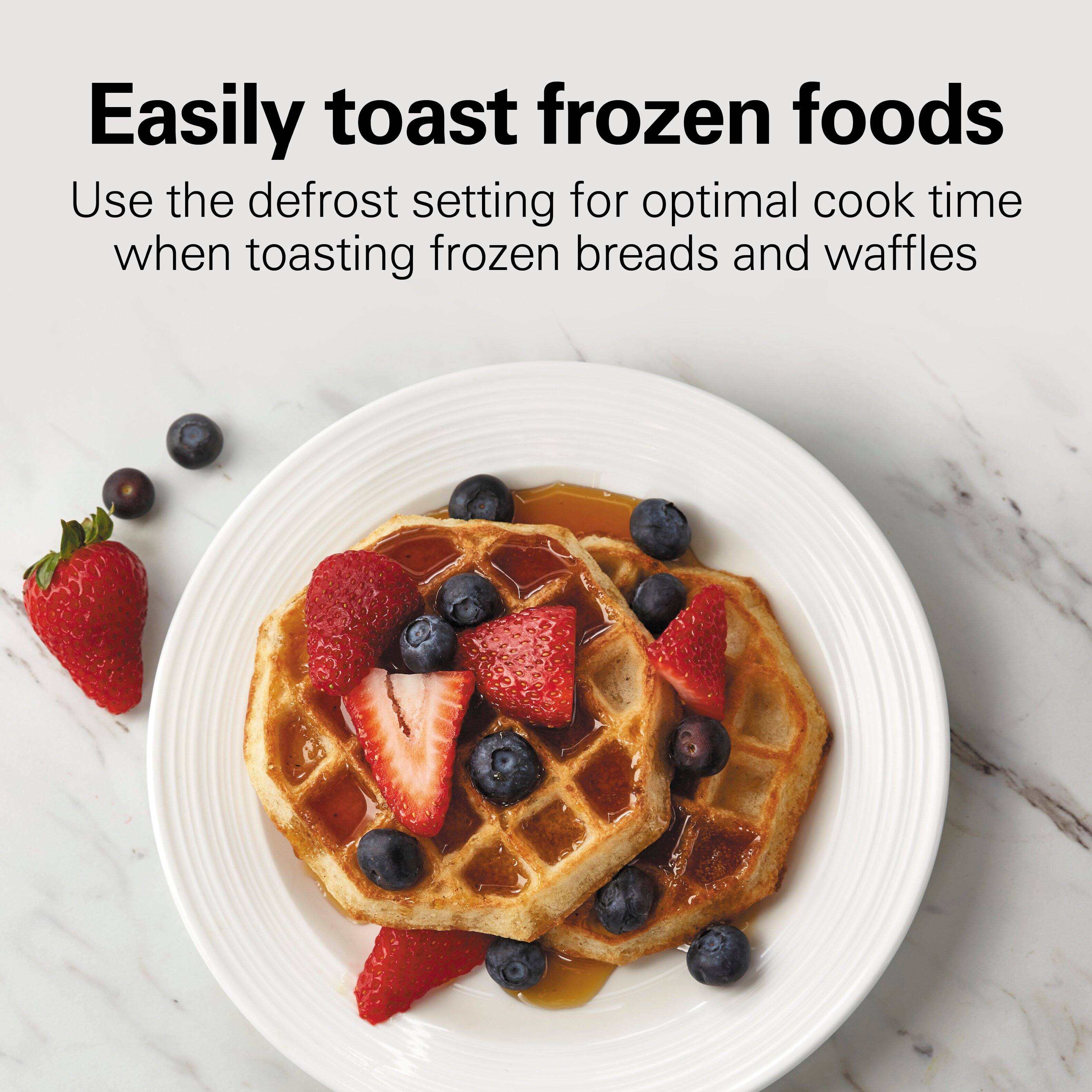 Easily toast frozen foods

Use the defrost setting for optimal cook time when toasting frozen breads and waffles