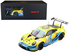 Spark - Porsche 911 RSR-19 #88 Poordad-Root-Heylen Dempsey-Proton Racing GTE Am 24H Le Mans 2022 with Acrylic Display Case 1/18 - Multicolor