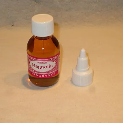 14 FL OZ Magnolia FRAGRANCE