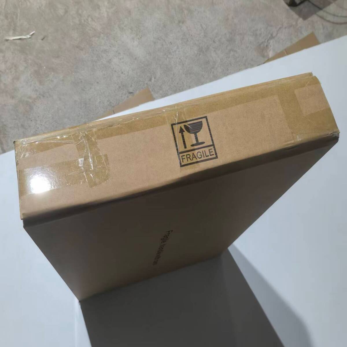 19 FRAGILE
Fragile